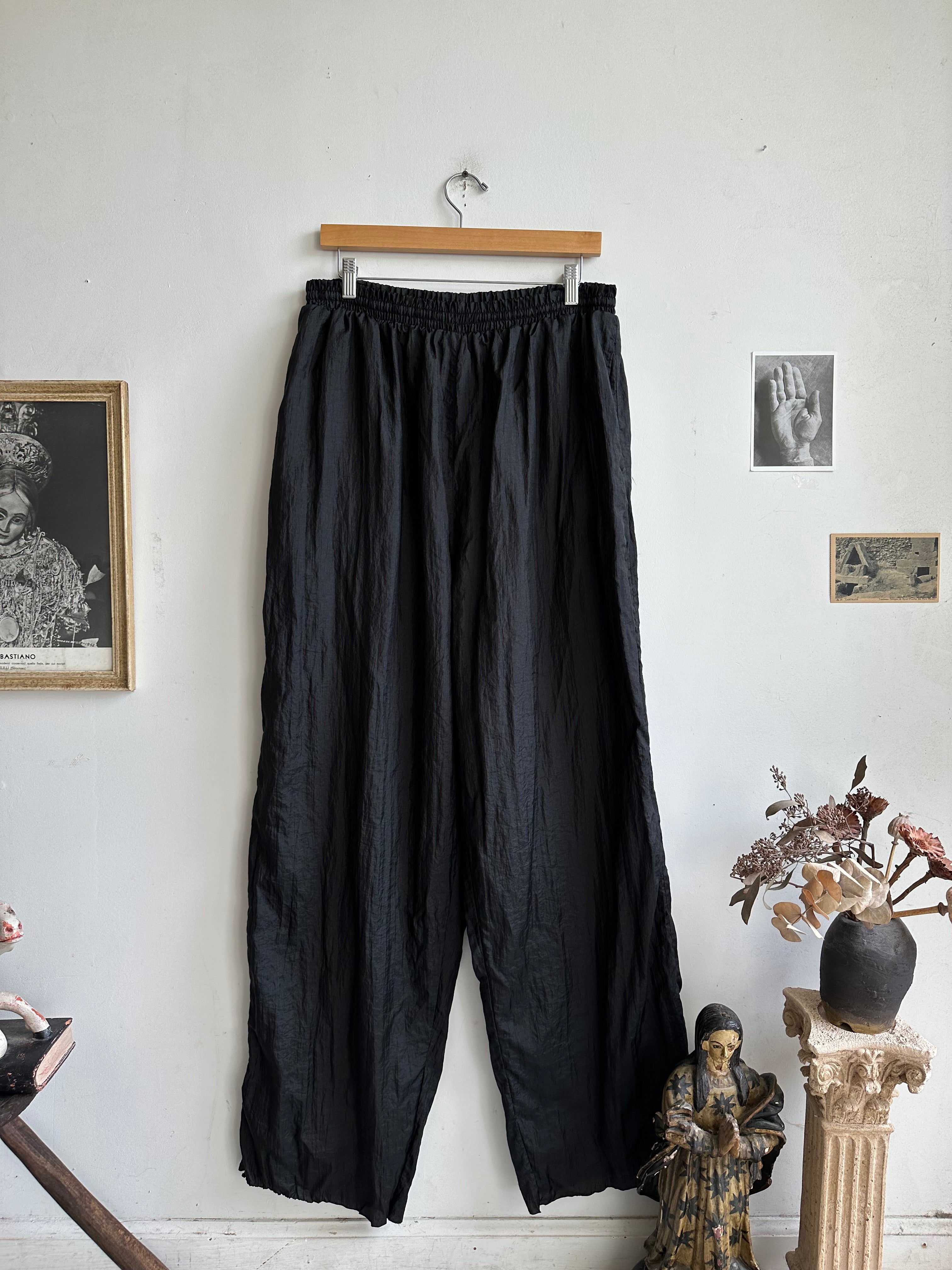 1990s Chopped Wide Leg Nylon Pants (Elastic x 31)