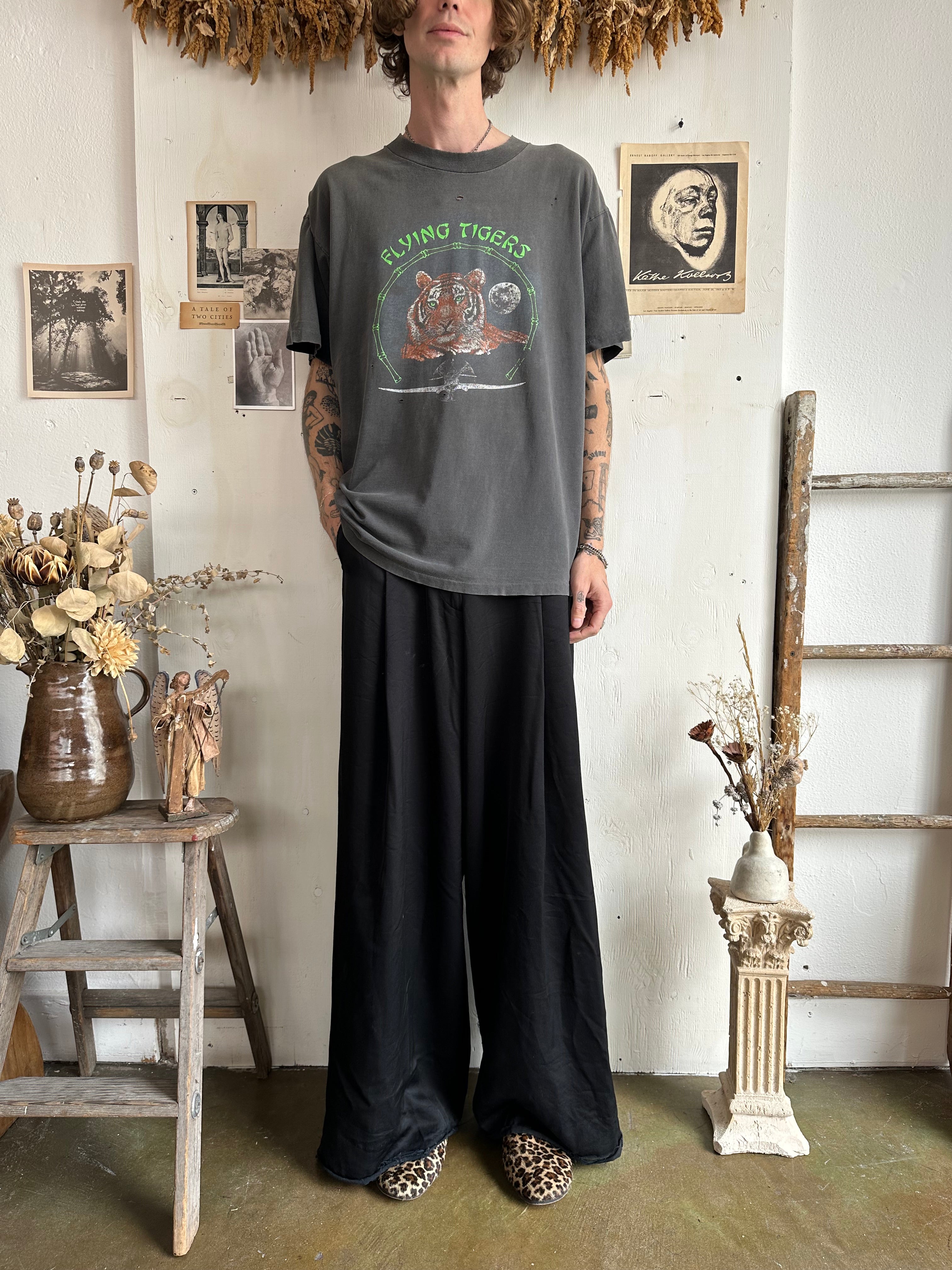 1990s Sun-faded “Flying Tigers” Tee (Boxy XL)