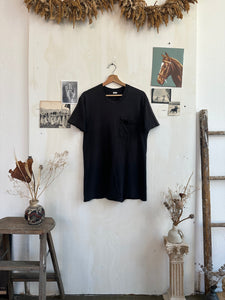 1980s Sun Faded Well Worn Black Pocket Tee (Boxy M)