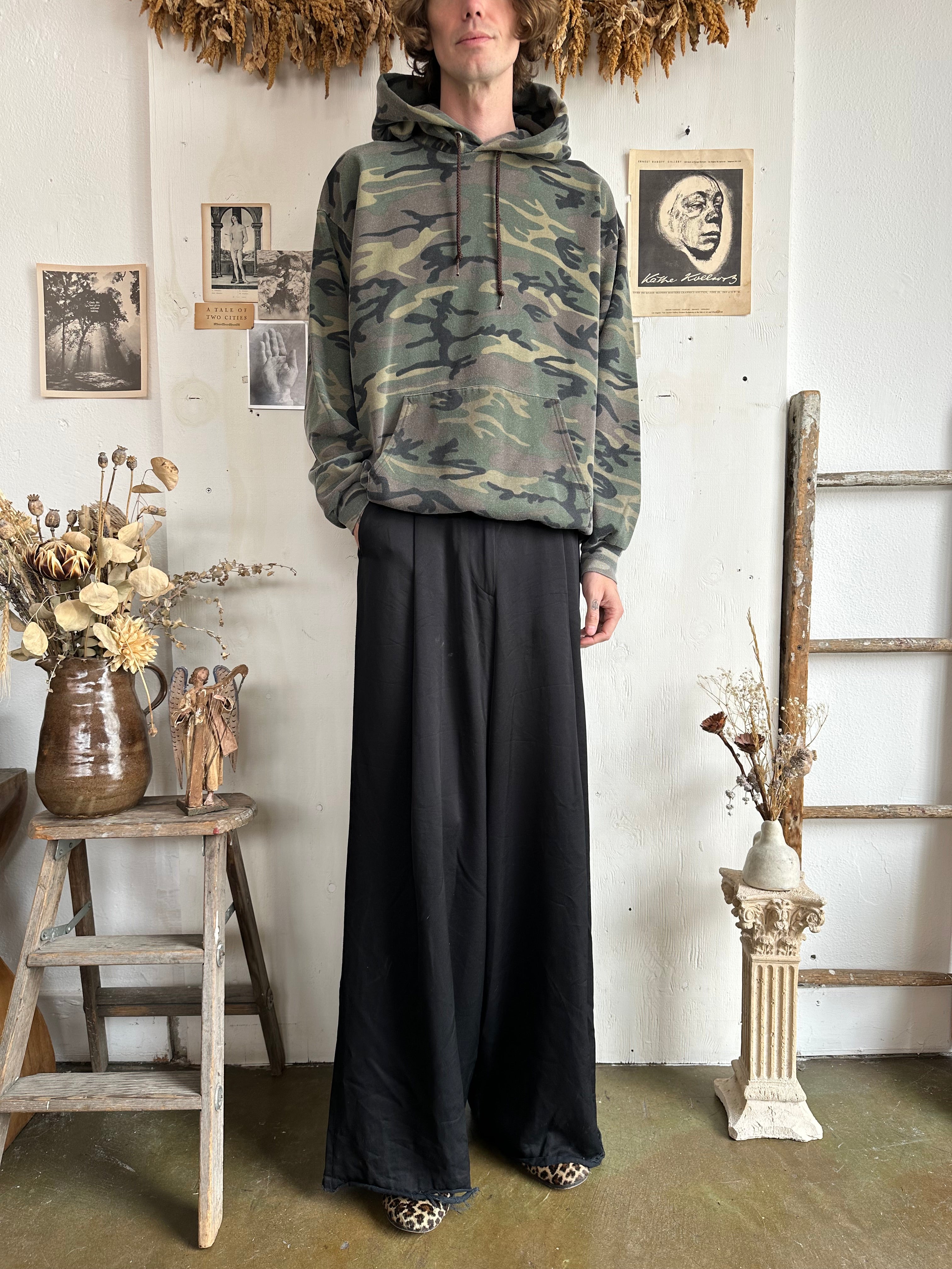1990s Camo Hoodie (XL)