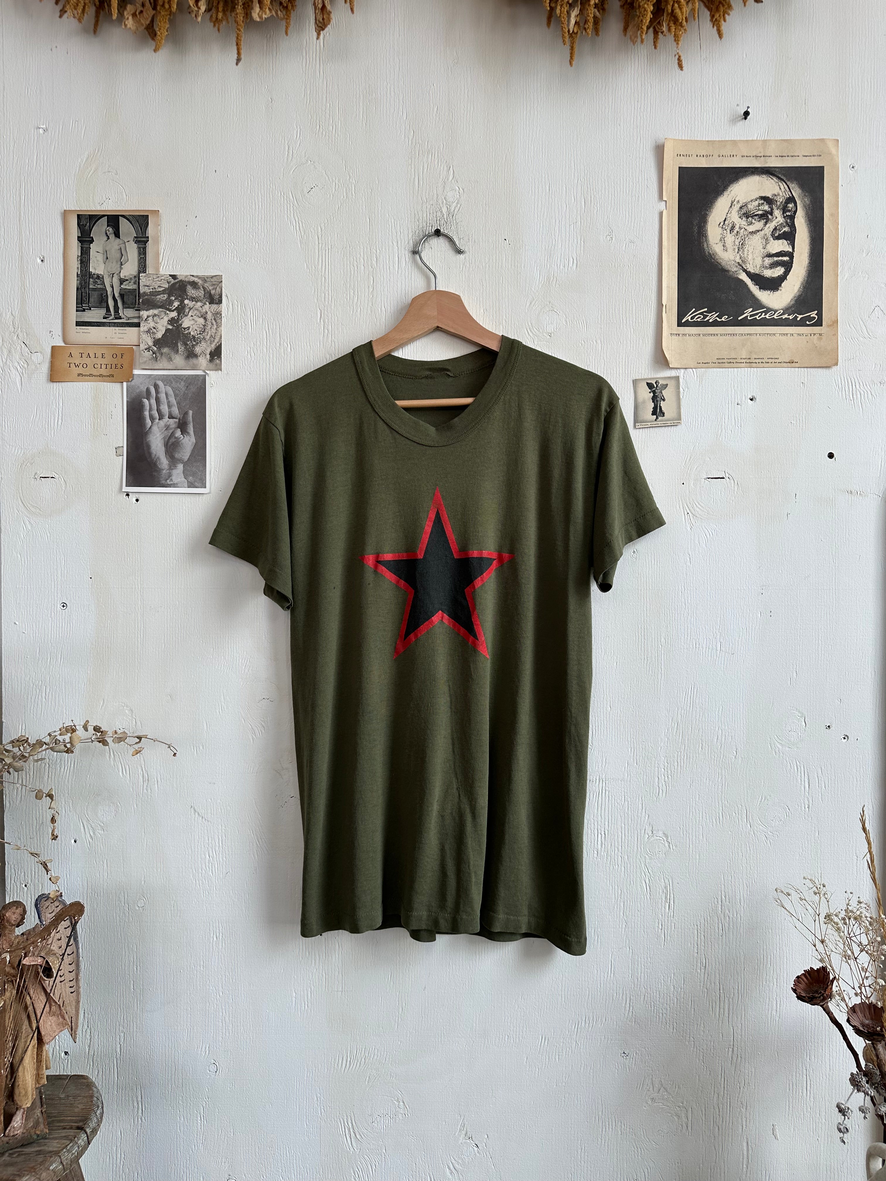 1980s Star Tee, Rage Against the Machine-esque (L/XL)