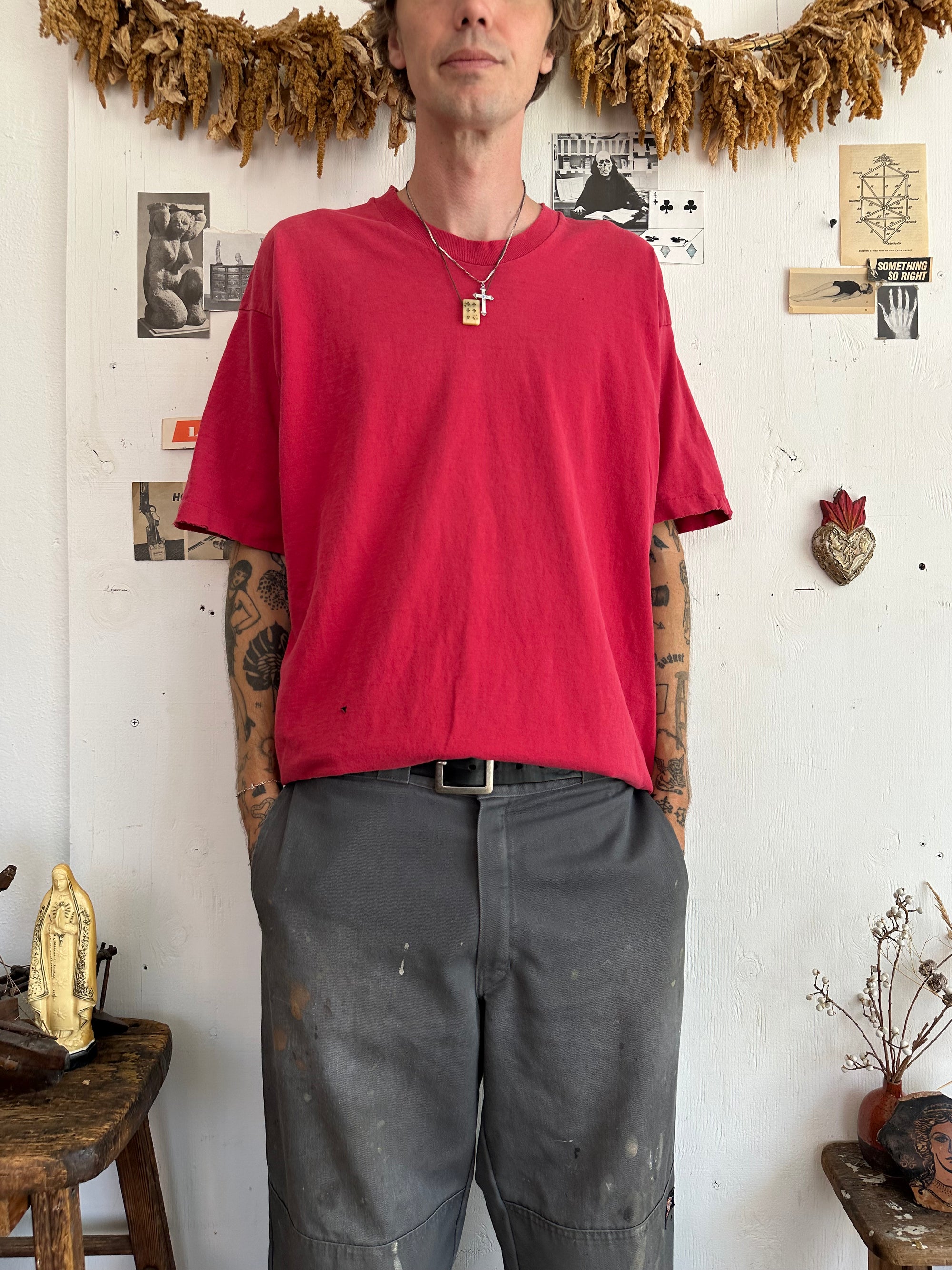 1990s Faded Red Blank