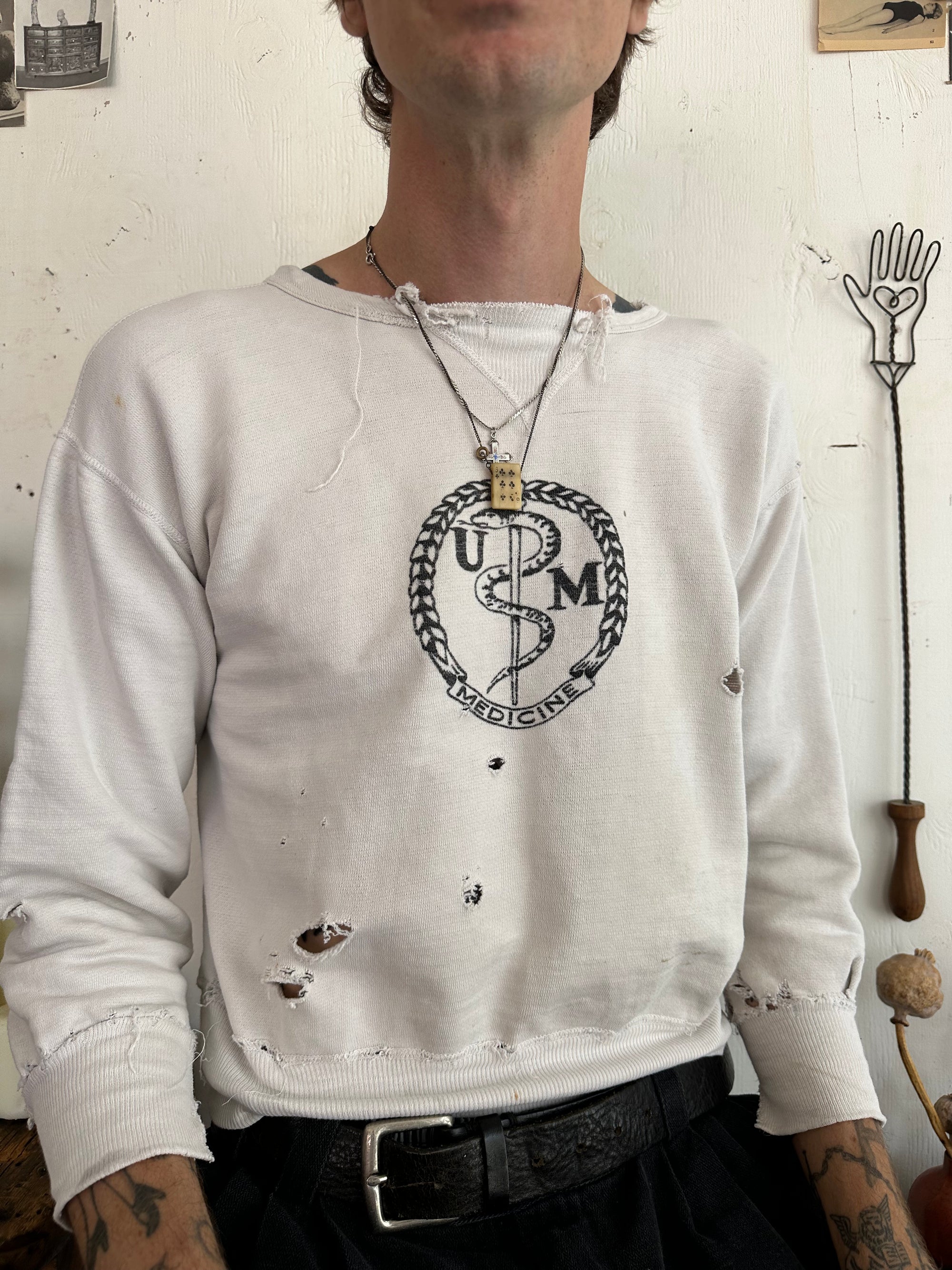 1940s Single V School of Medicine Sweatshirt