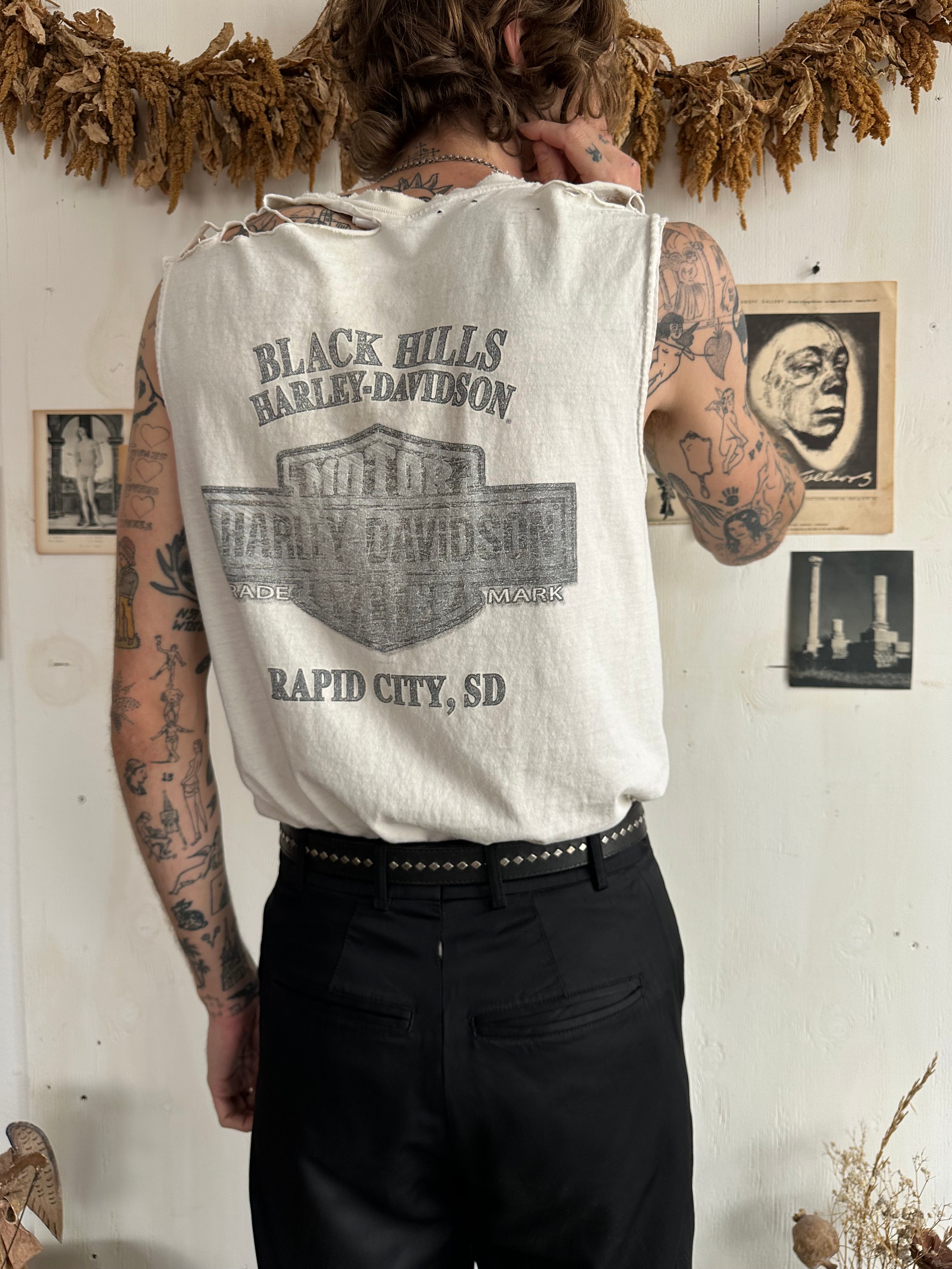 2000s Made In The USA Thrashed Harley Davidson Muscle Tank (M/L)