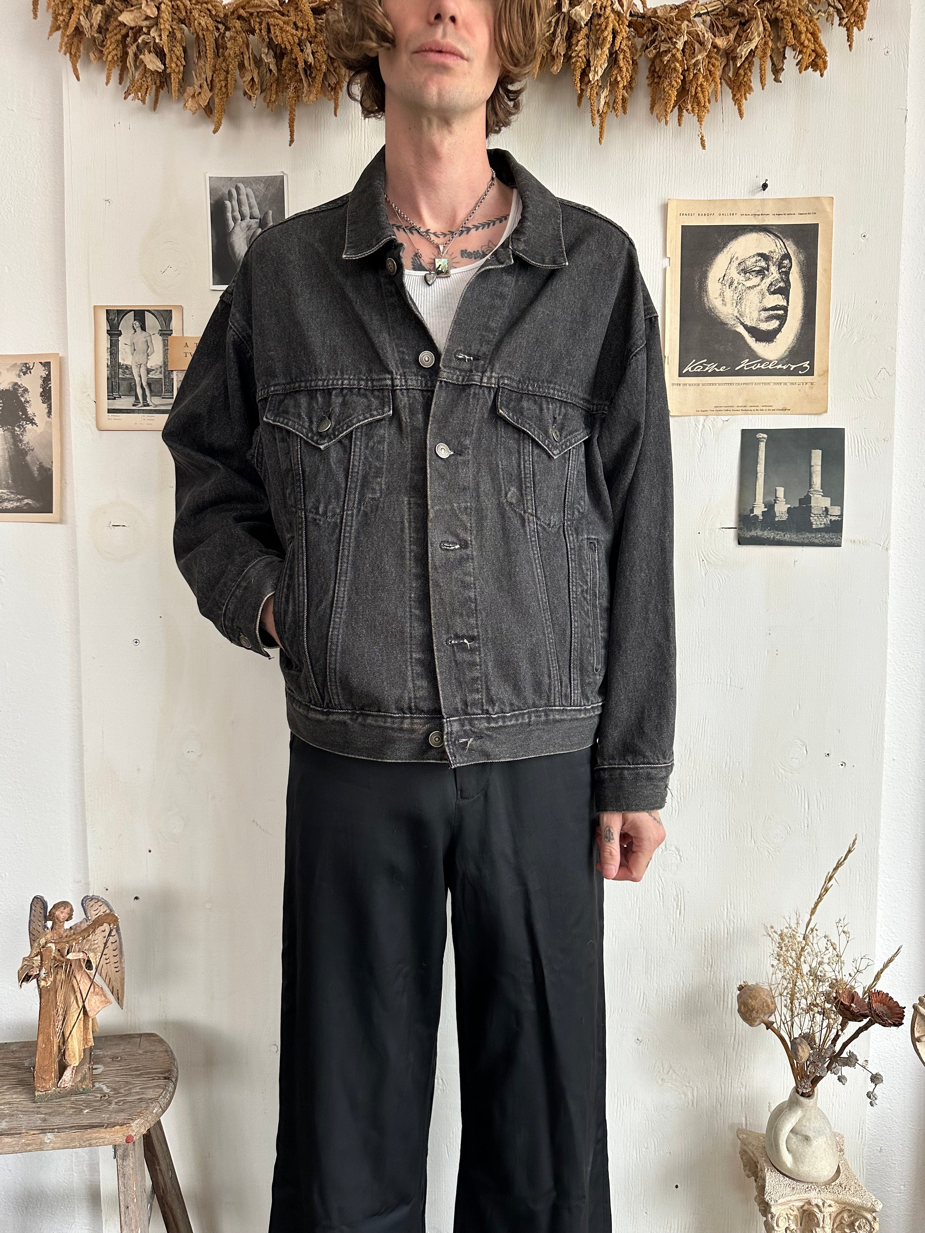 1990s Faded Marlboro Denim Jacket (Boxy M)