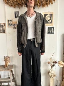 1980s Tweed Jacket W/ Leather Sleeves (Boxy L/XL)