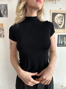 2000s Mock Neck Ribbed Tiny Tee (XS/S)