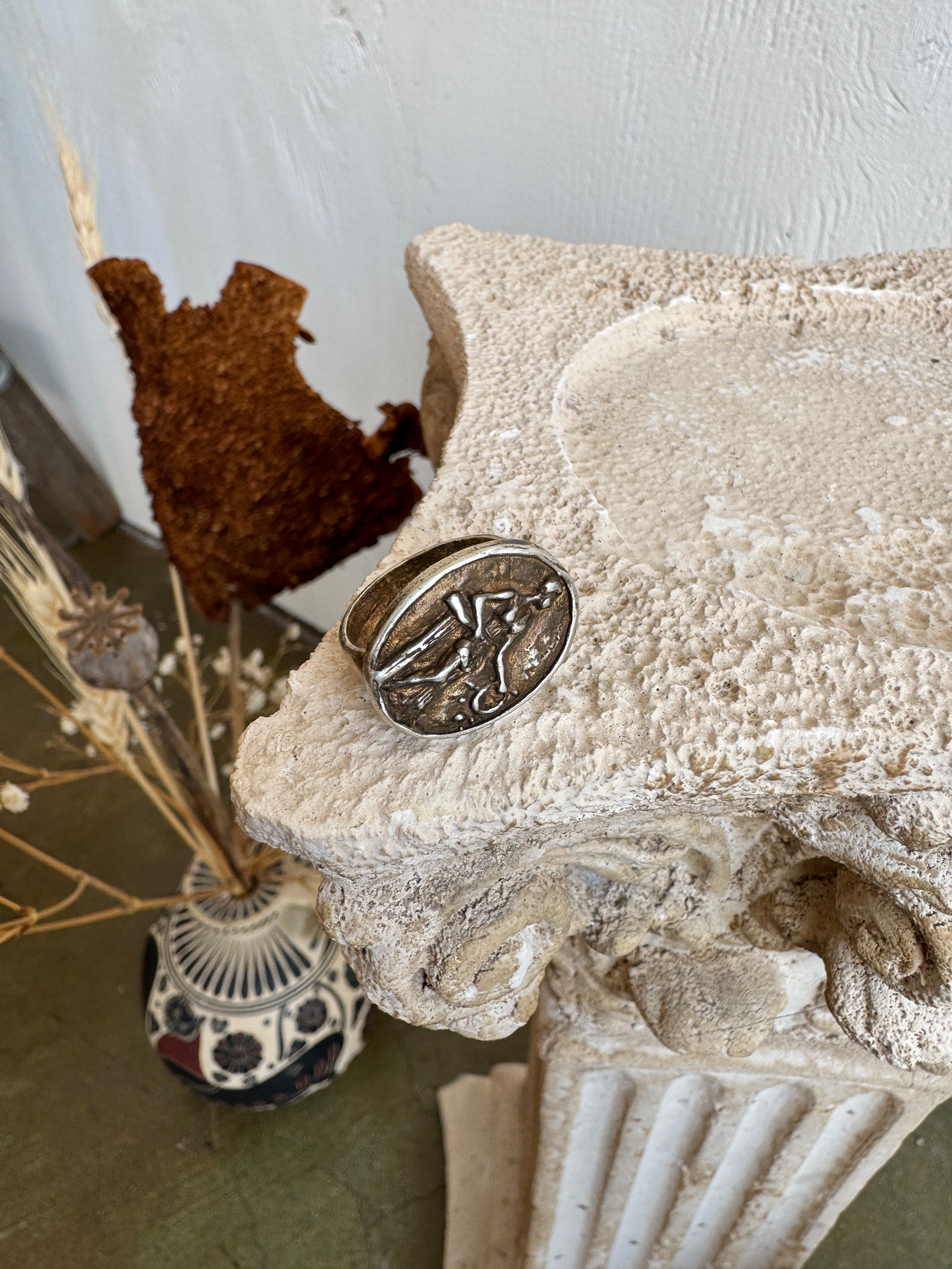 Vintage Relief Ring (6)