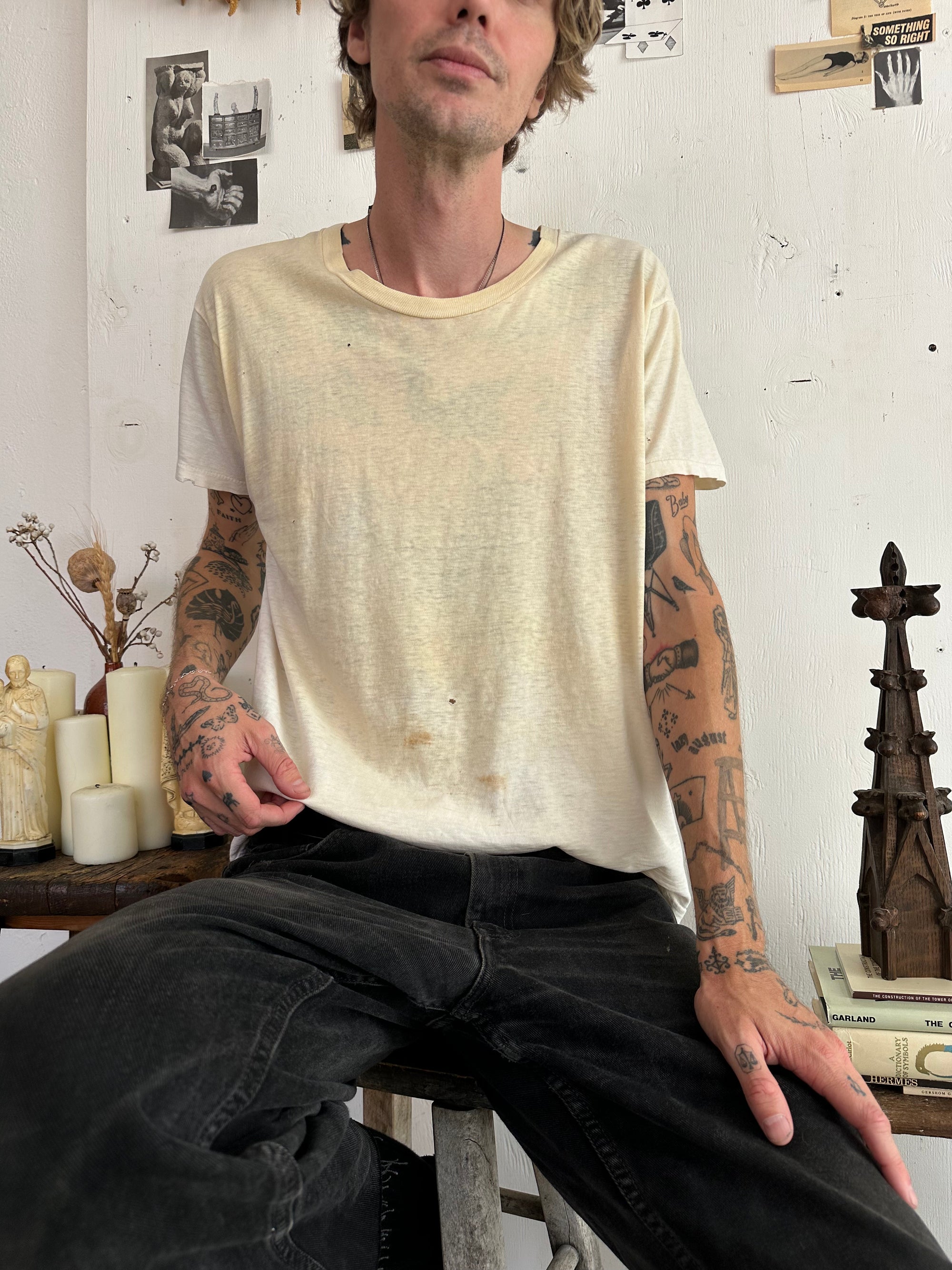 1980s Well Worn Fruit of the Loom White Tee