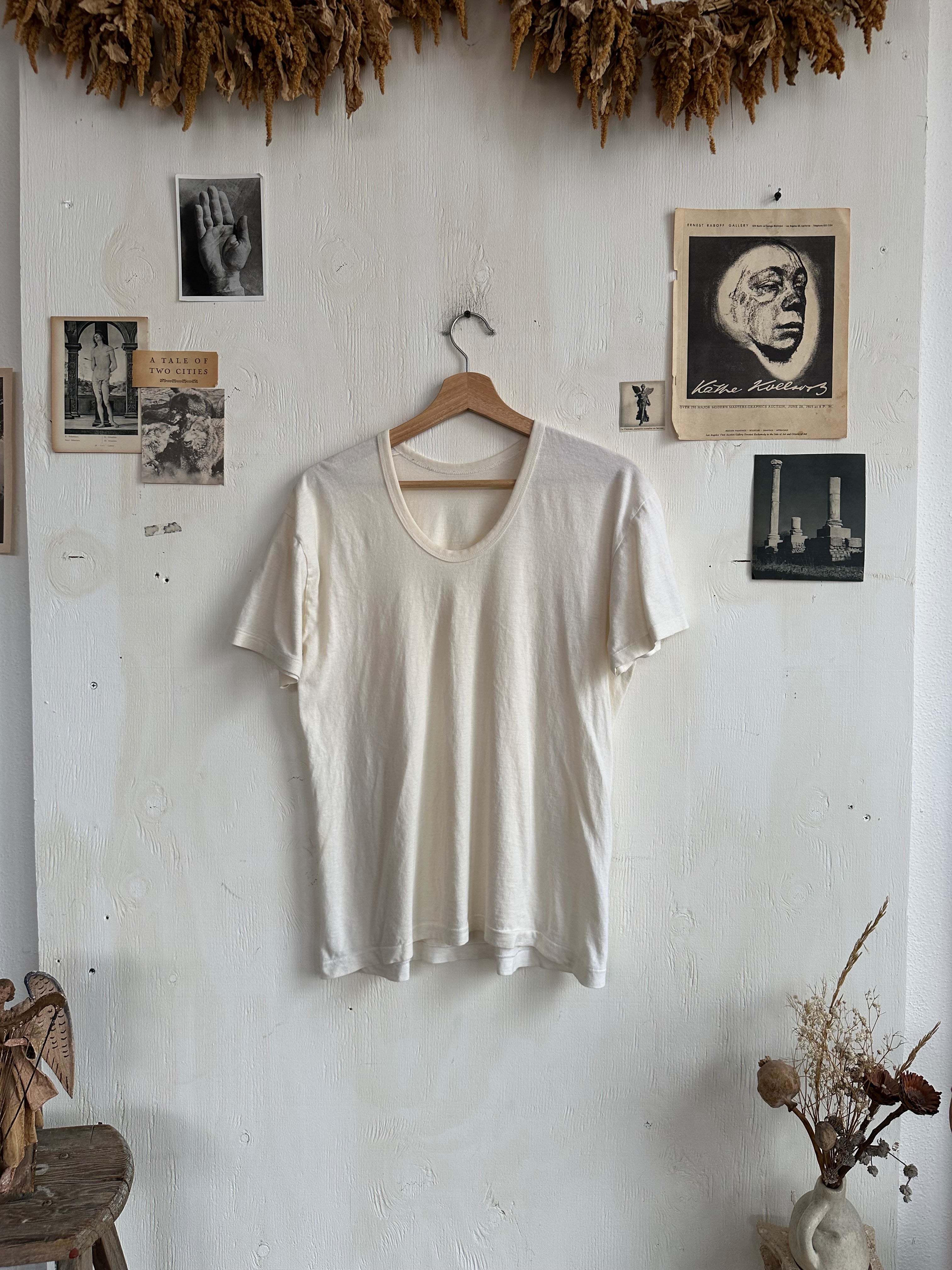 1980s Banded Collar White Tee (Boxy M)