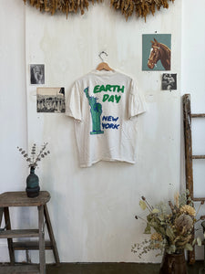 1990s New York Earth Day T-Shirt (L)