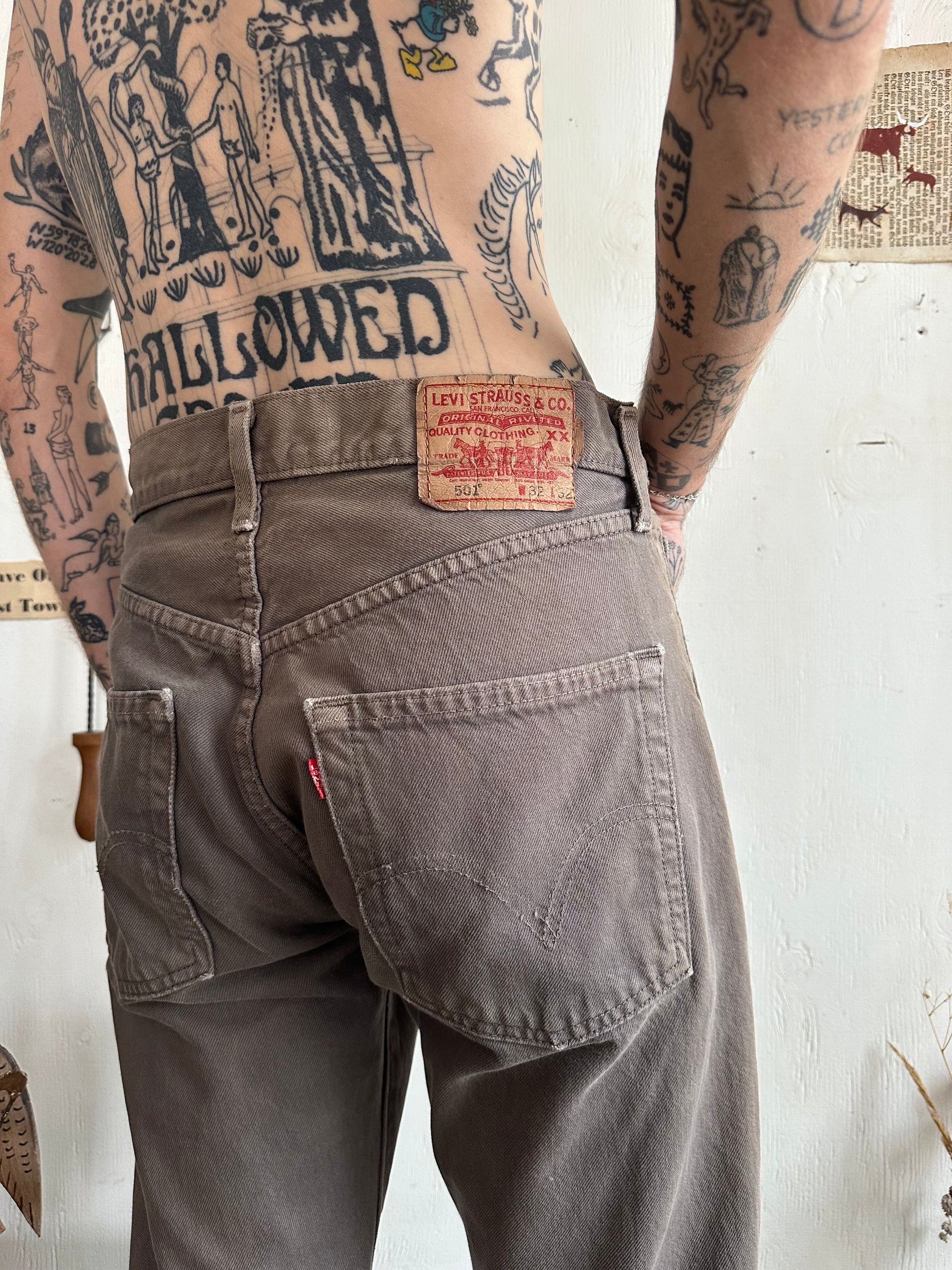 1990s Earth Toned Levis 501