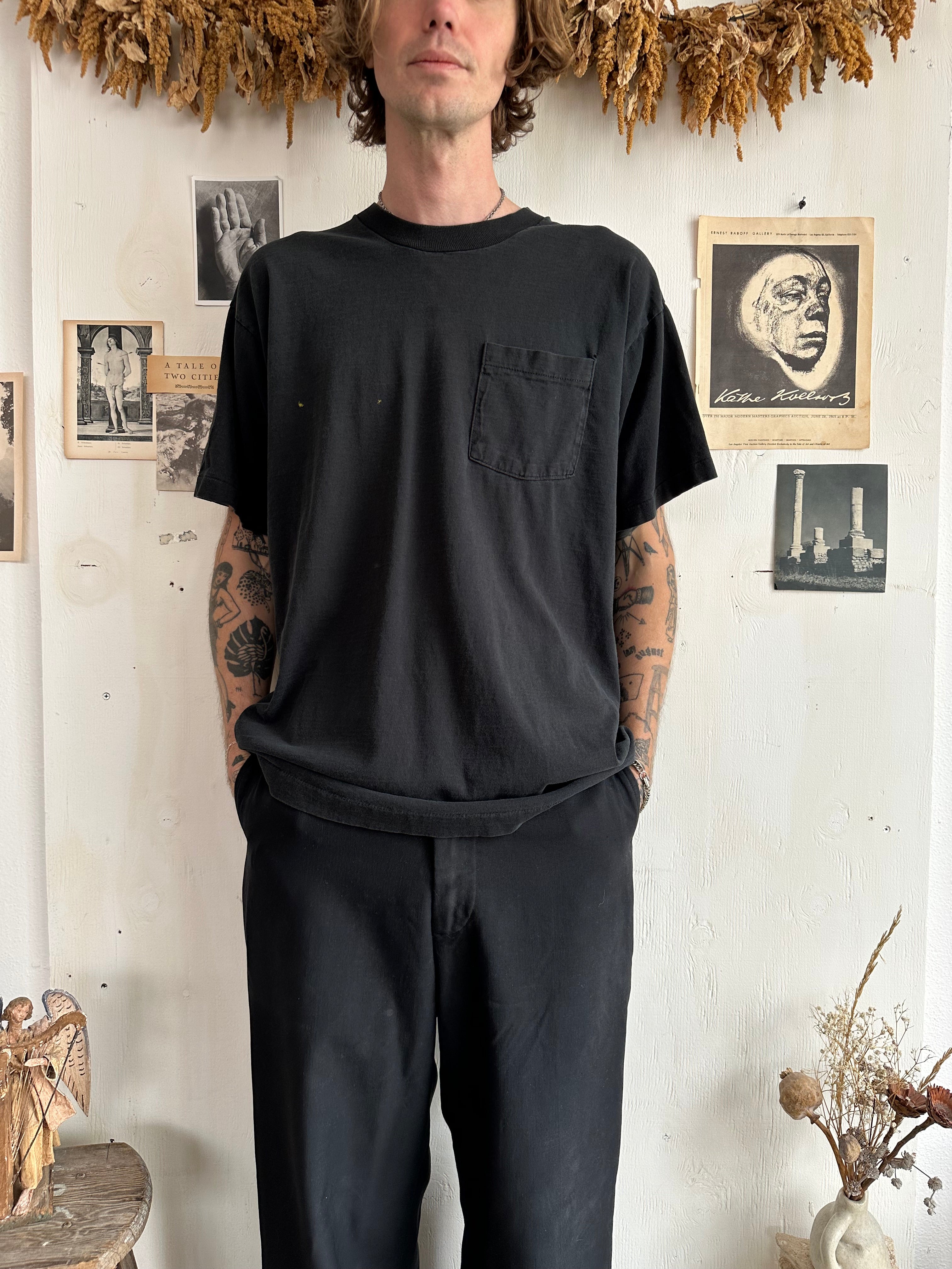 1990s Well Worn Black Pocket Tee (XL)