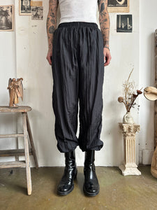 1980s Baggy Nylon Pants (32/30)