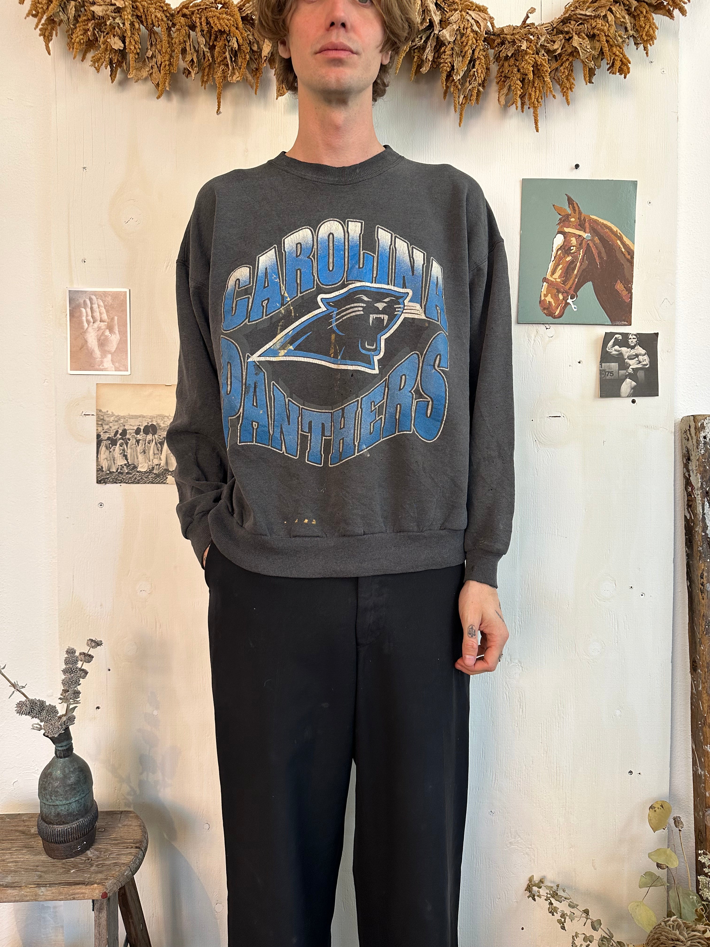 1990s Well Worn Carolina Panther Crew Neck (Boxy M/L)