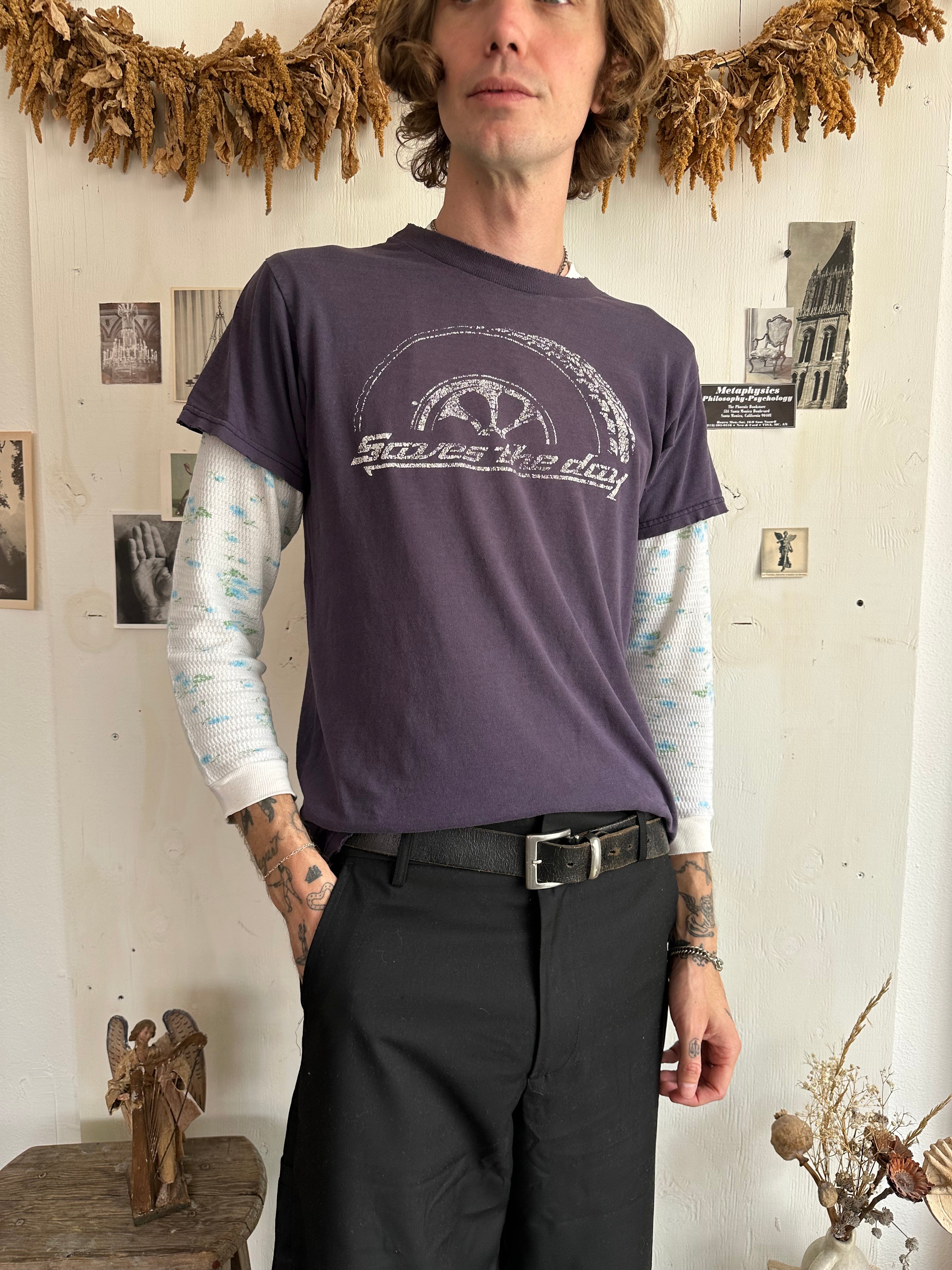 1990s Thrashed Saves The Day T-Shirt (M)