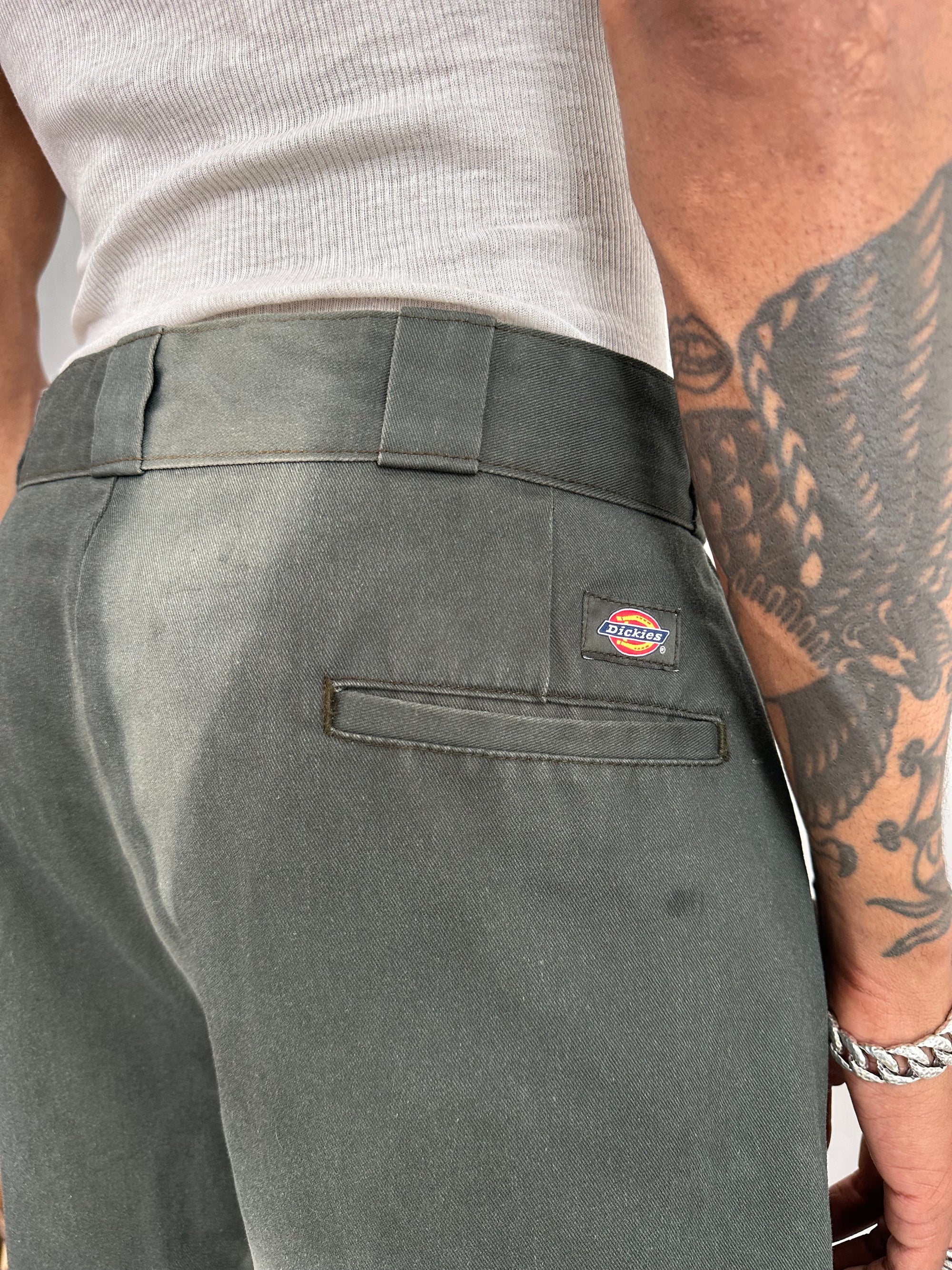 2000s Well Worn Faded Green Dickies 874
