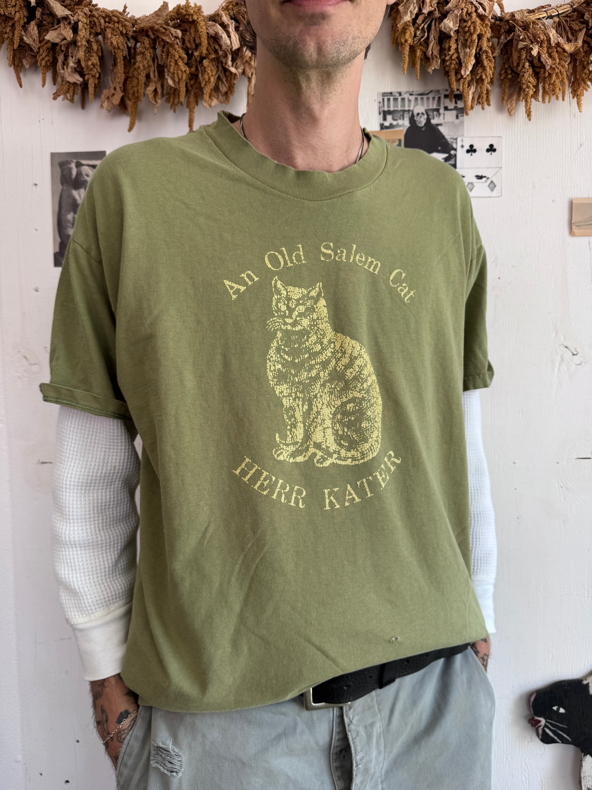 1990s Well-Worn Old Salem Cat Tee (XL)