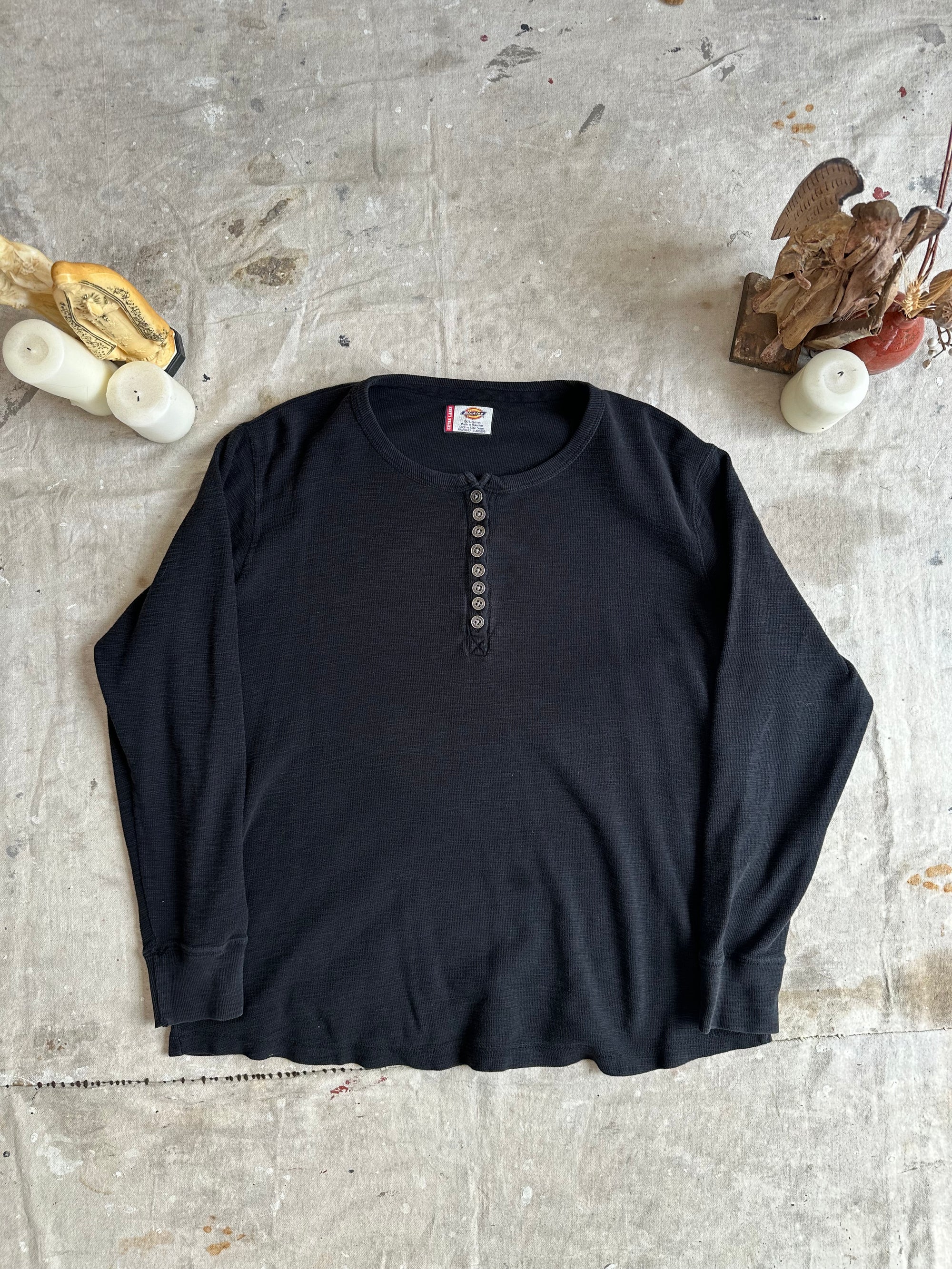 2000s Well Worn Black Dickies Henley