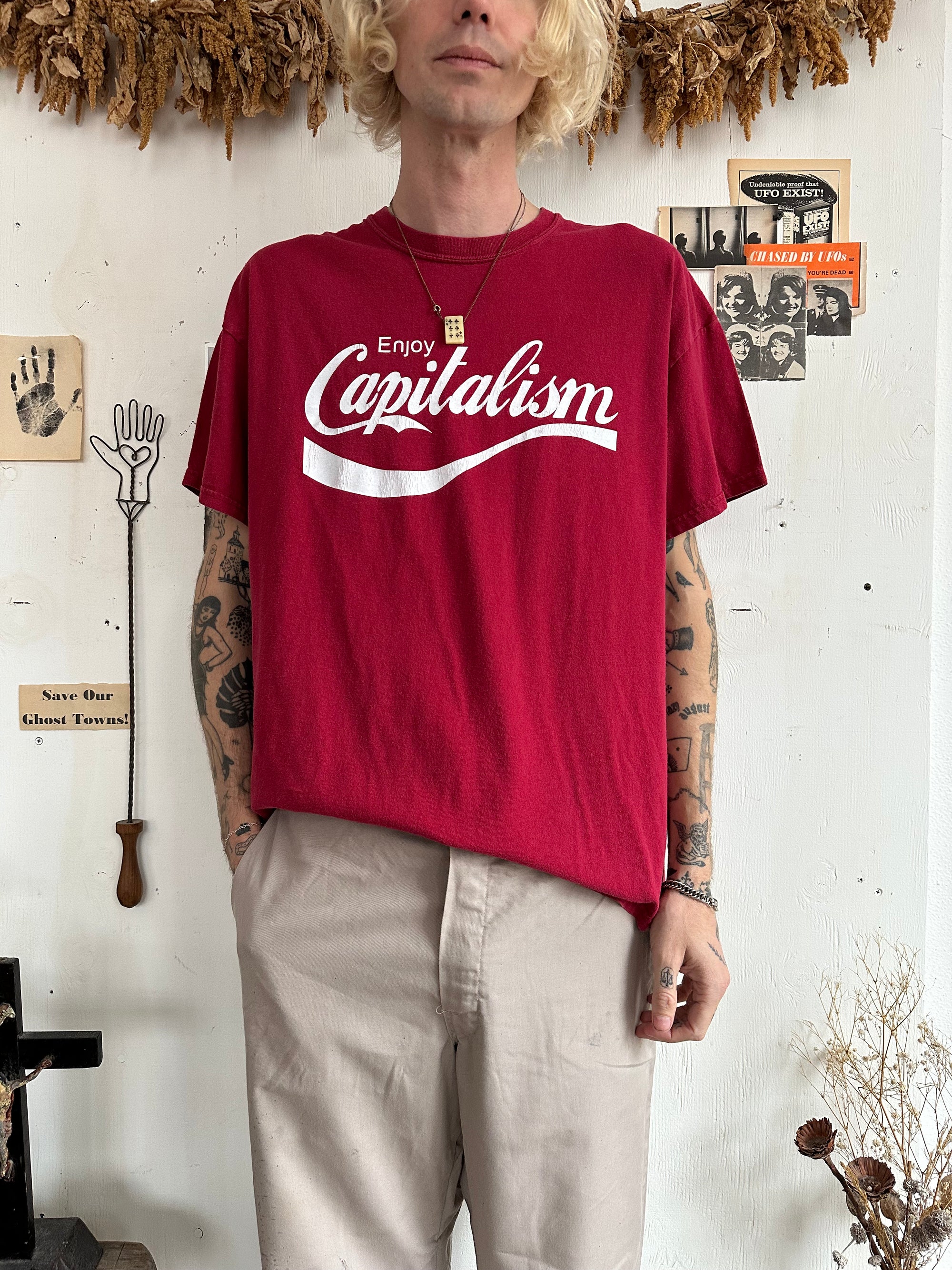 2000s Enjoy Capitalism T-Shirt