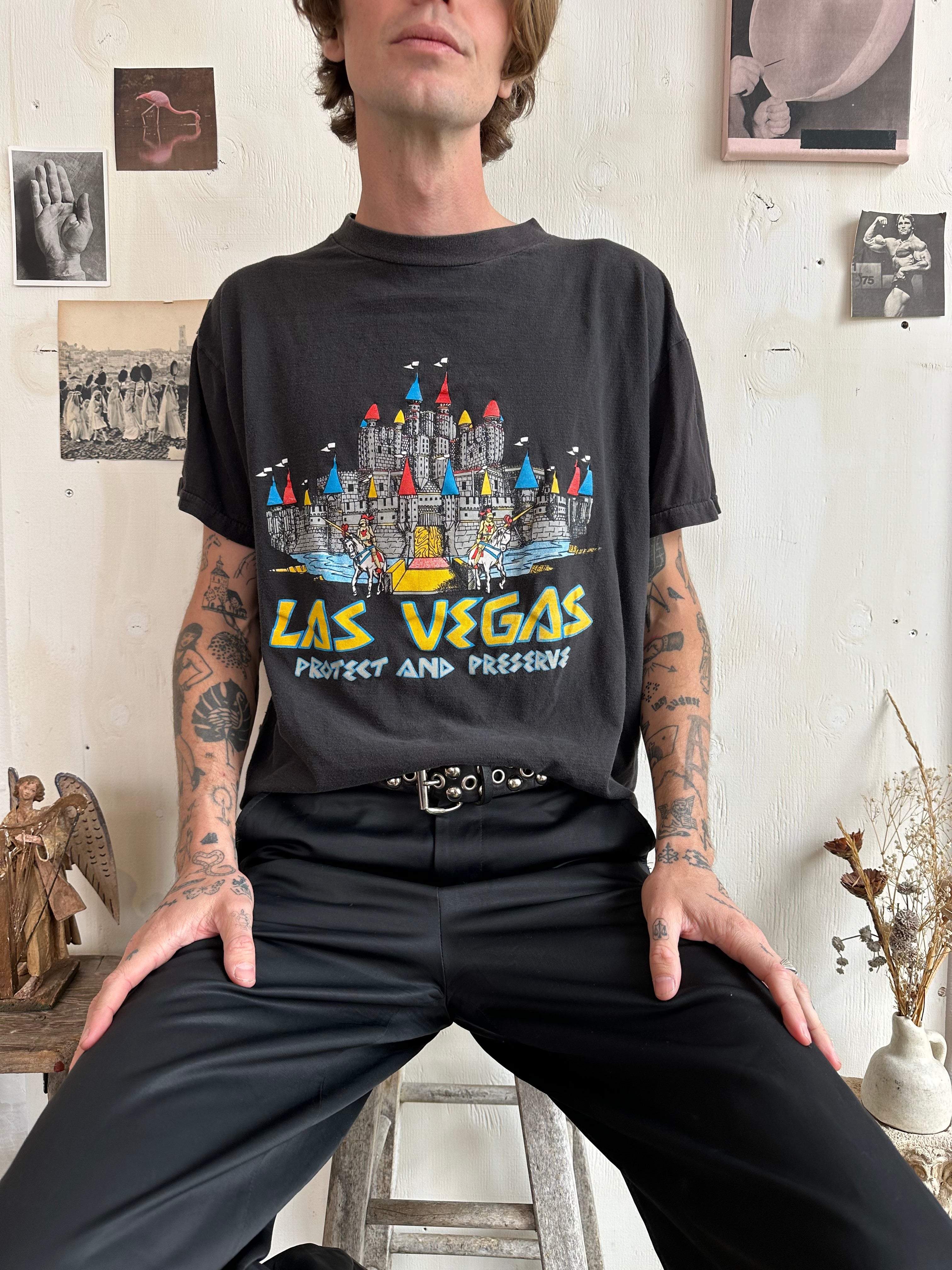 1980s Well Worn Las Vegas Castle Tee (Boxy L/XL)