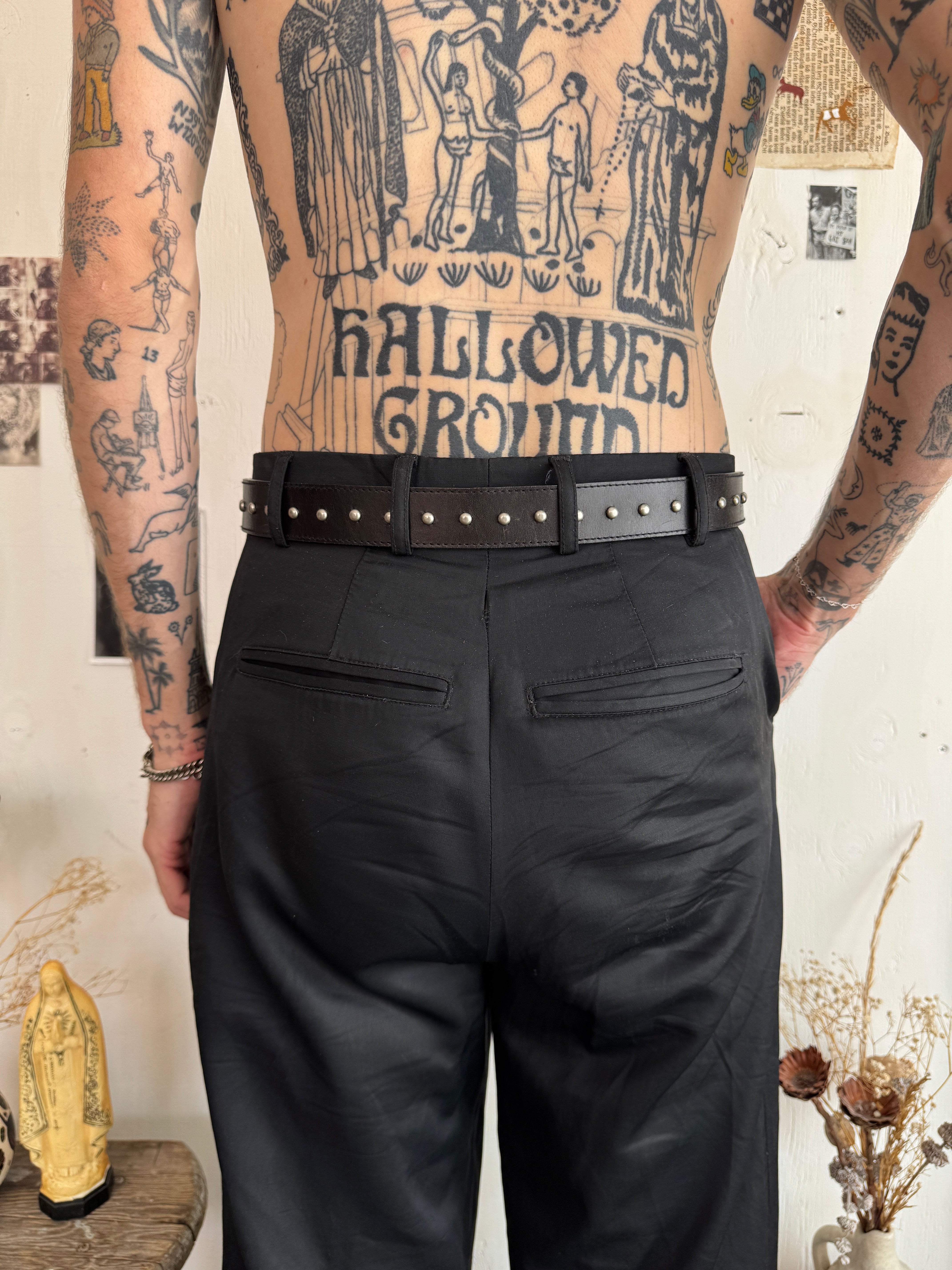 1990s Studded Leather Belt W/ Brass Buckle (34" - 38")