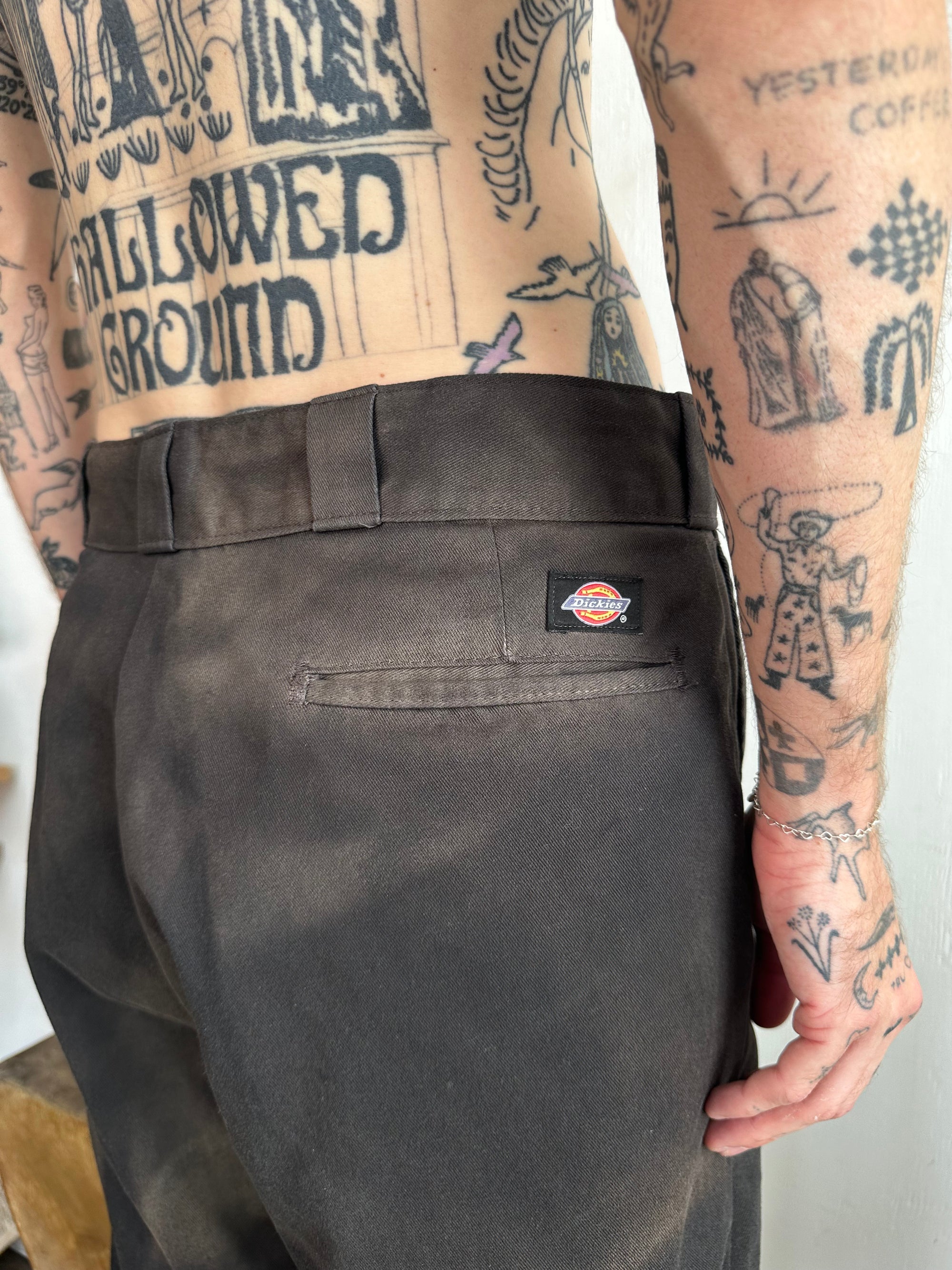 2000s Sunfaded Black Dickies 874