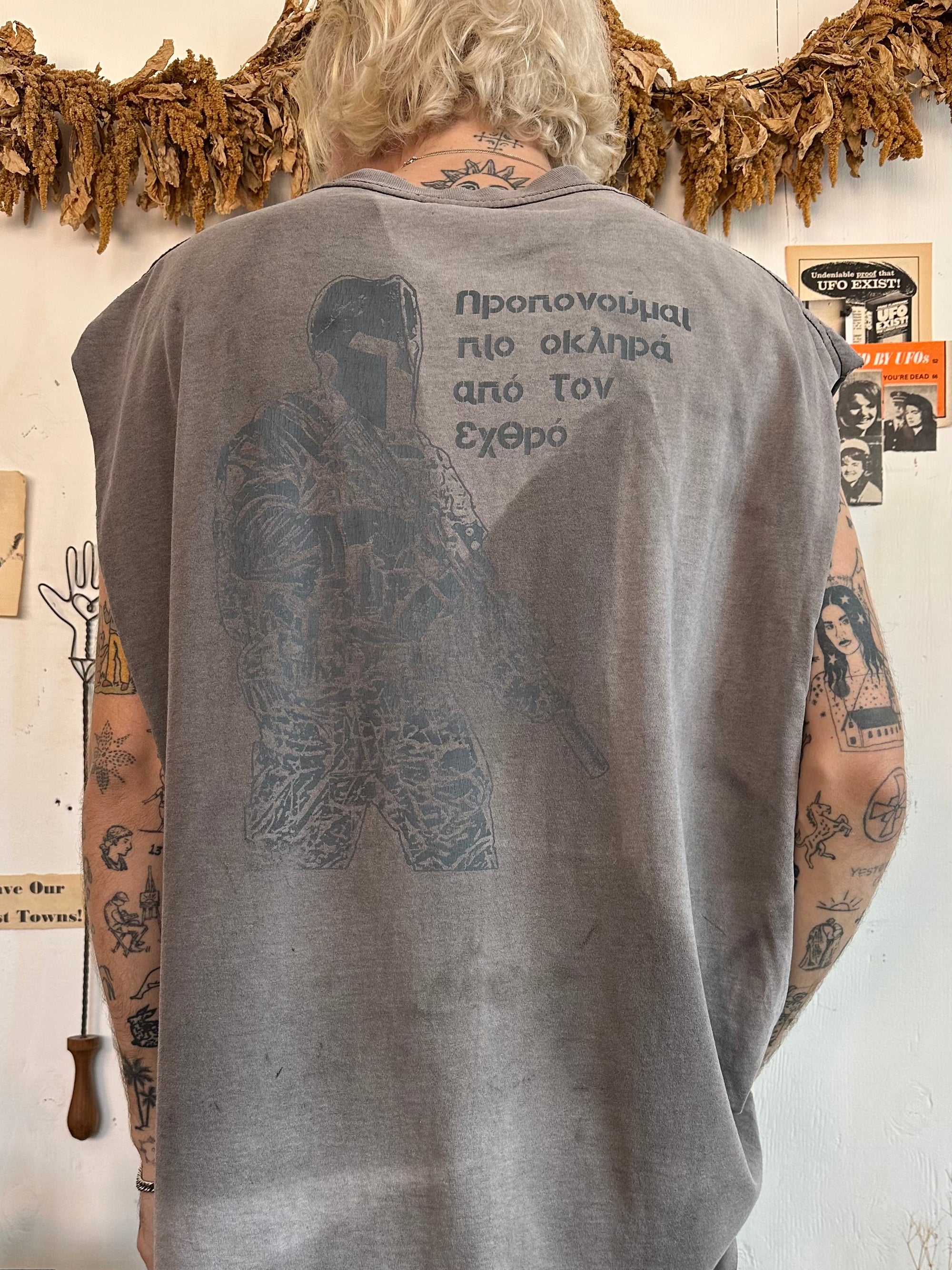 1990s Faded Spartan Soldier Muscle Tee
