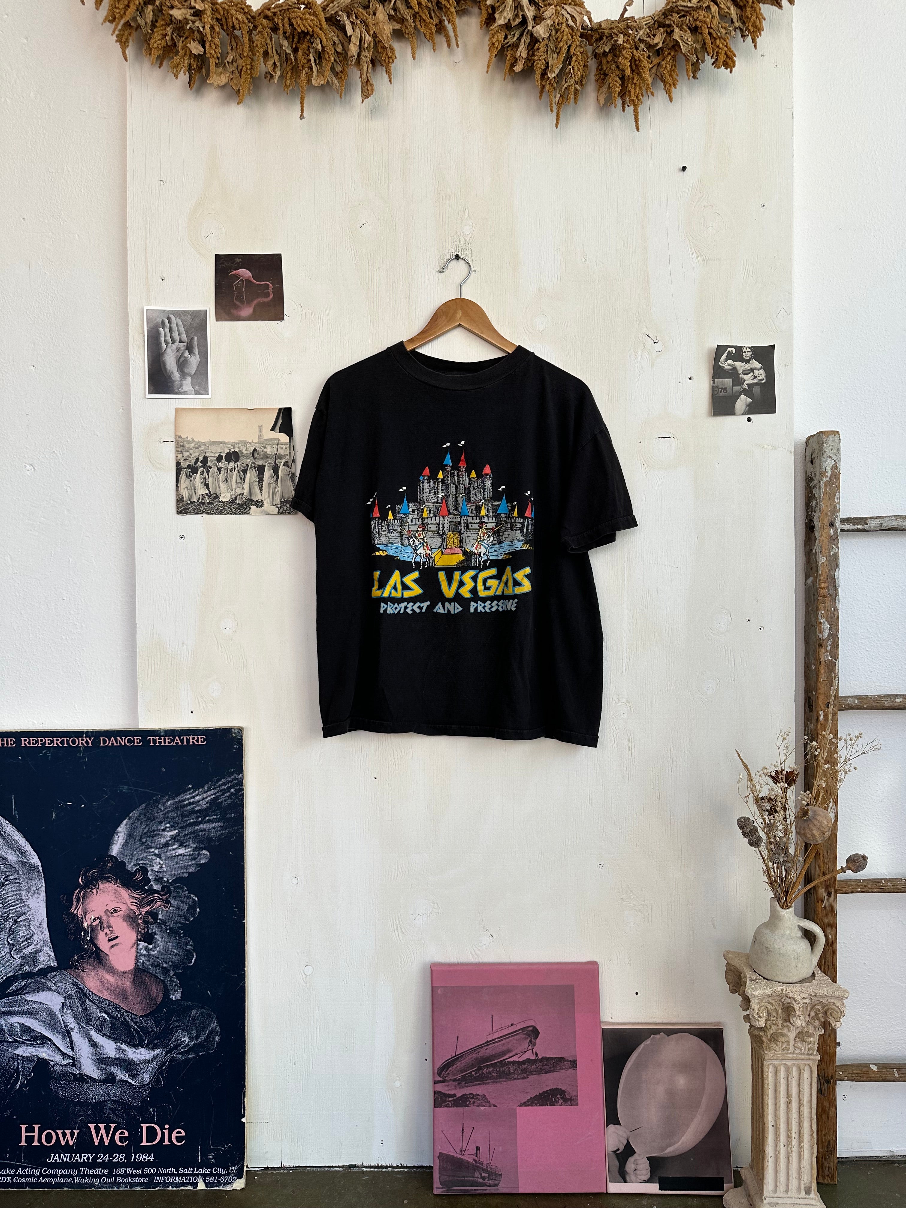 1980s Well Worn Las Vegas Castle Tee (Boxy L/XL)