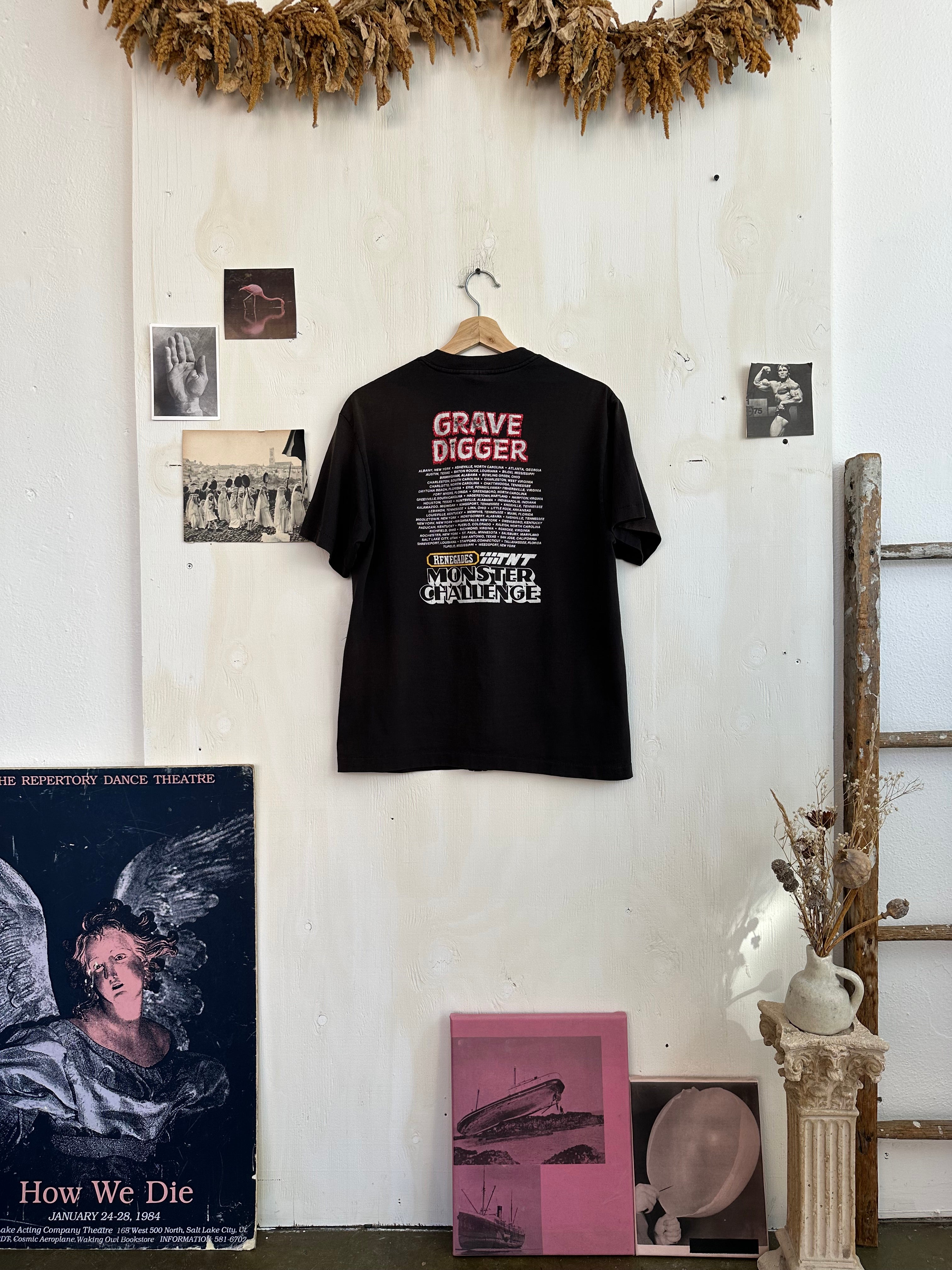 1980s Sunfaded Grave Digger “Bad To The Bone” Tee (L)