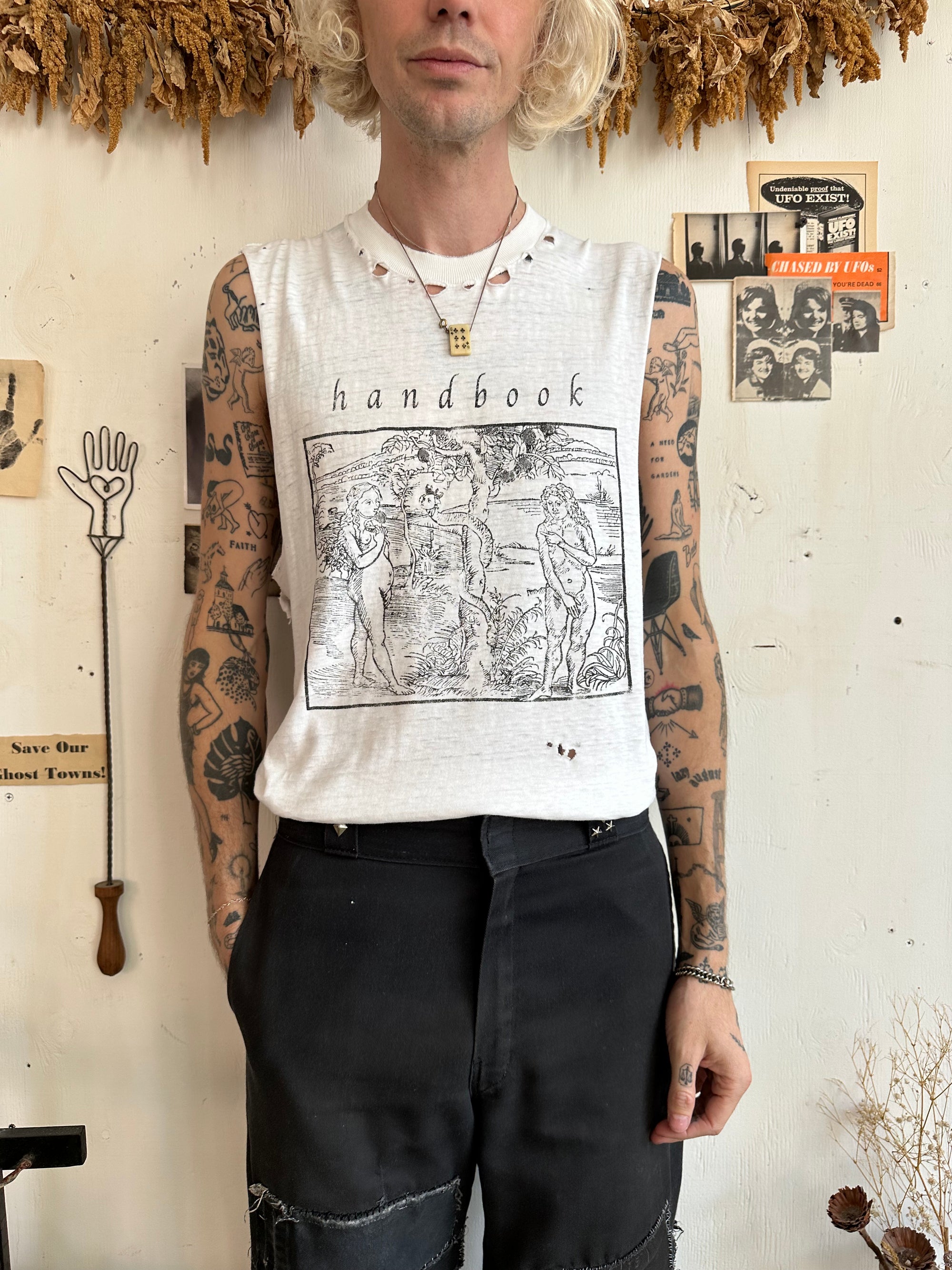 Thrashed Apple Muscle Tee 2