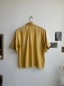 1960s Sunfaded Yellow Button Down (Boxy M)