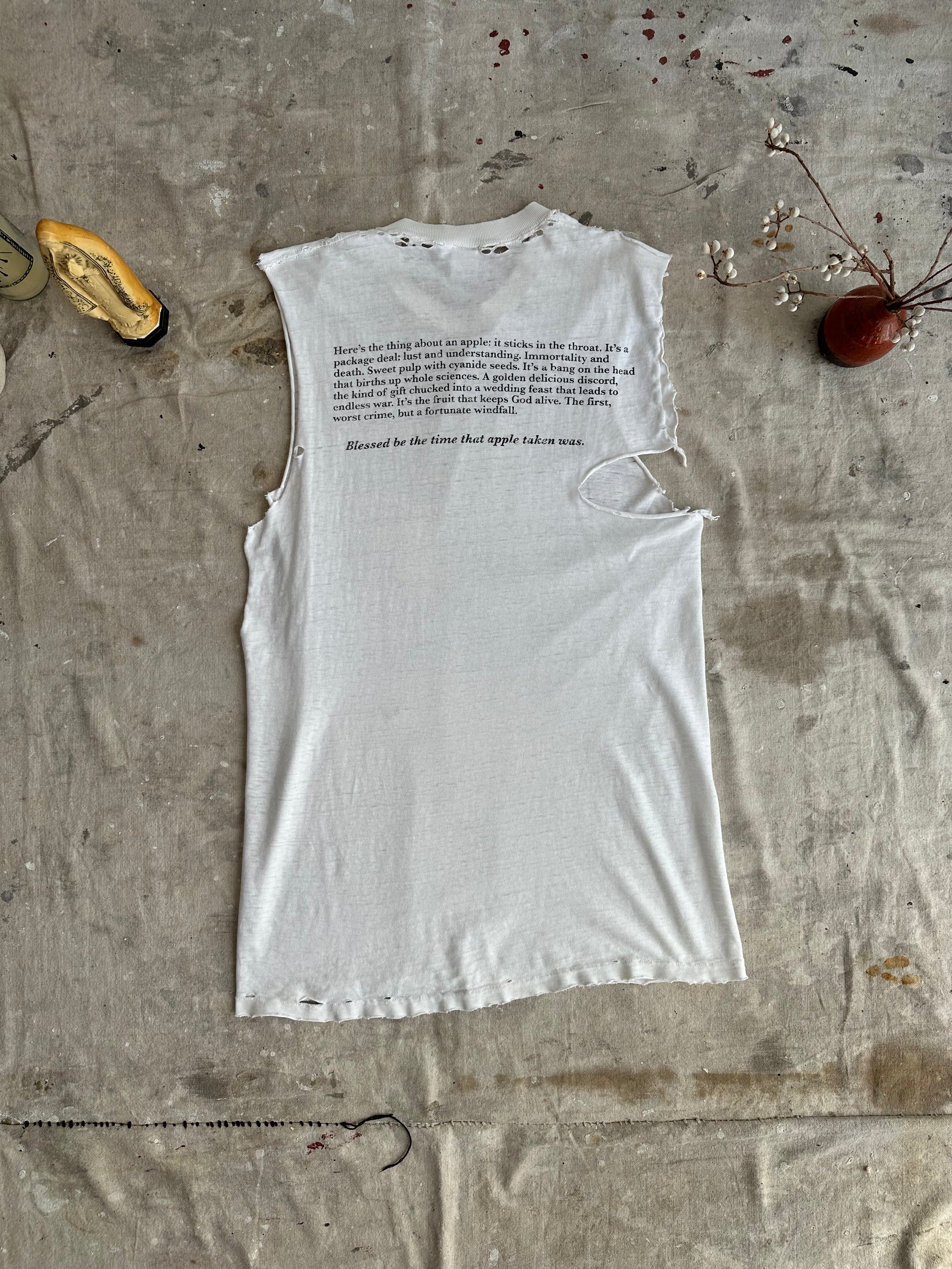 Thrashed Apple Muscle Tee 2