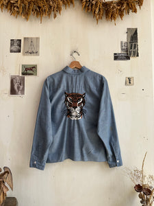 1970s Chopped Tiger Chain Stitched Button Up (Boxy M)
