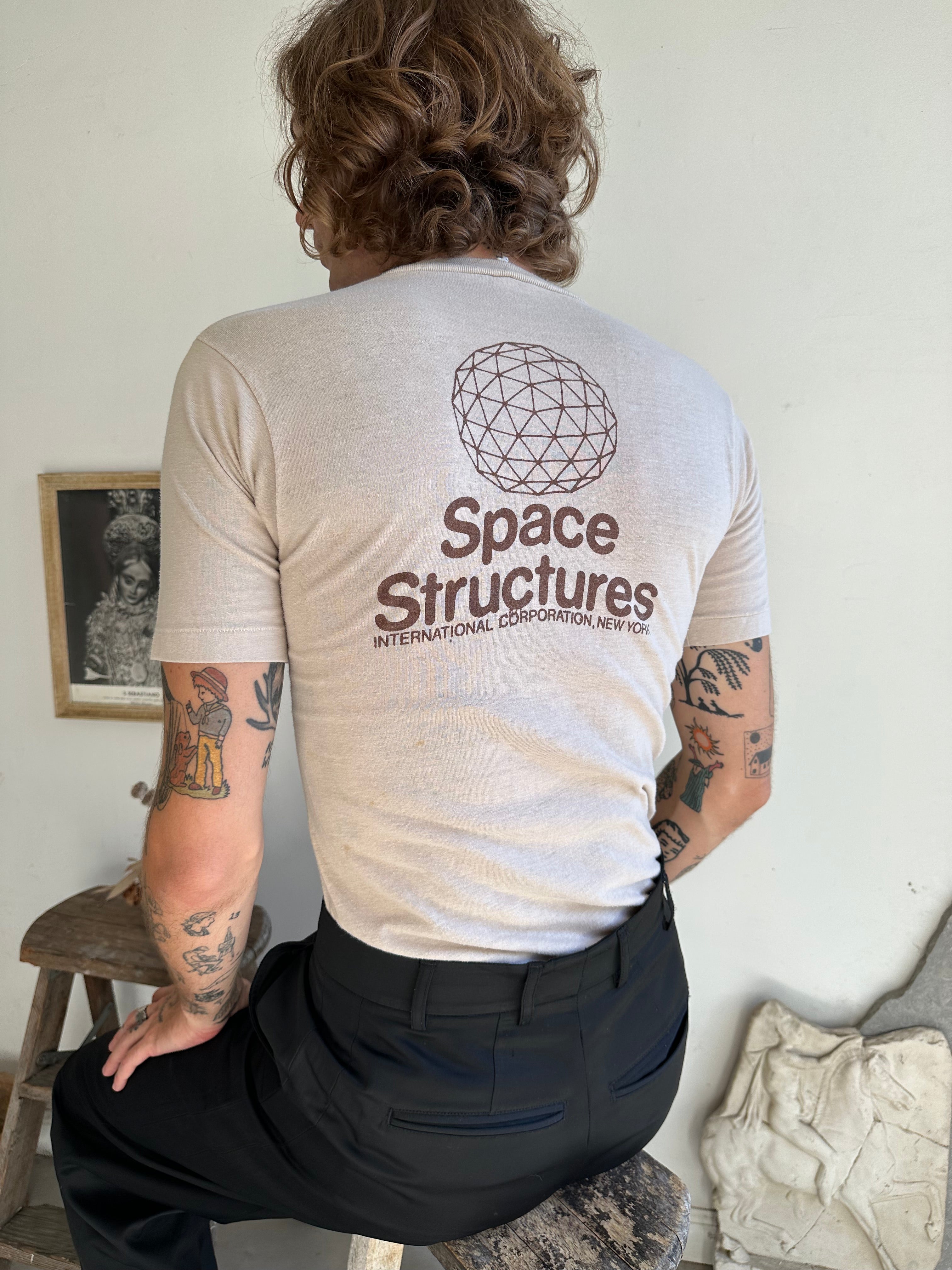 1980s Well-Worn Space Structures Tee (S/M)