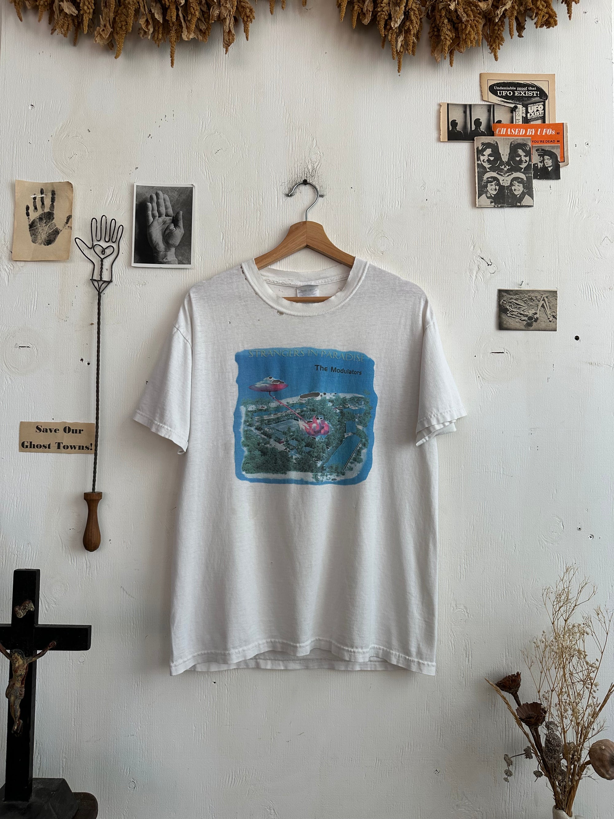 2000s Well Worn Strangers in Paradise Tee