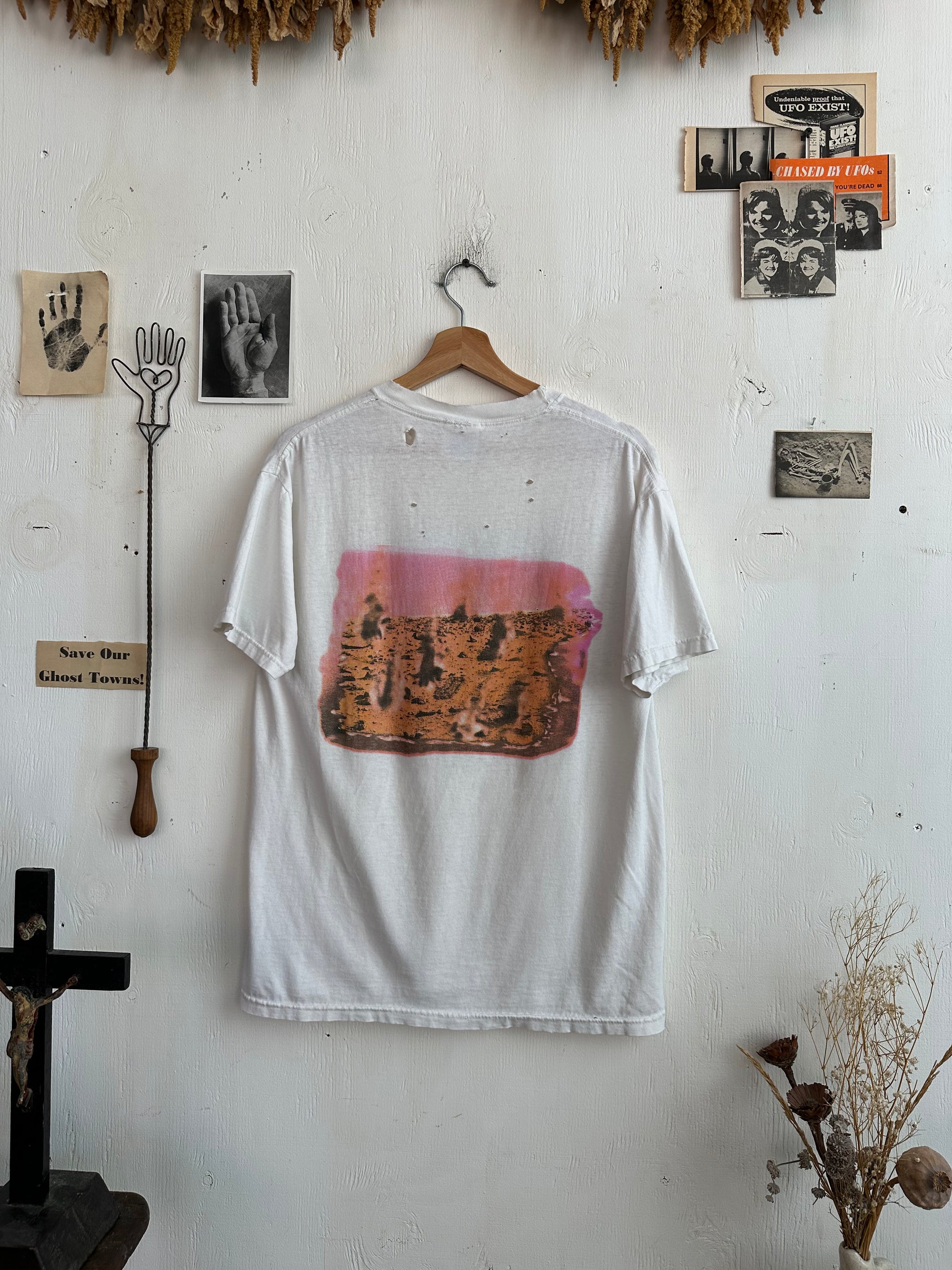 2000s Well Worn Strangers in Paradise Tee