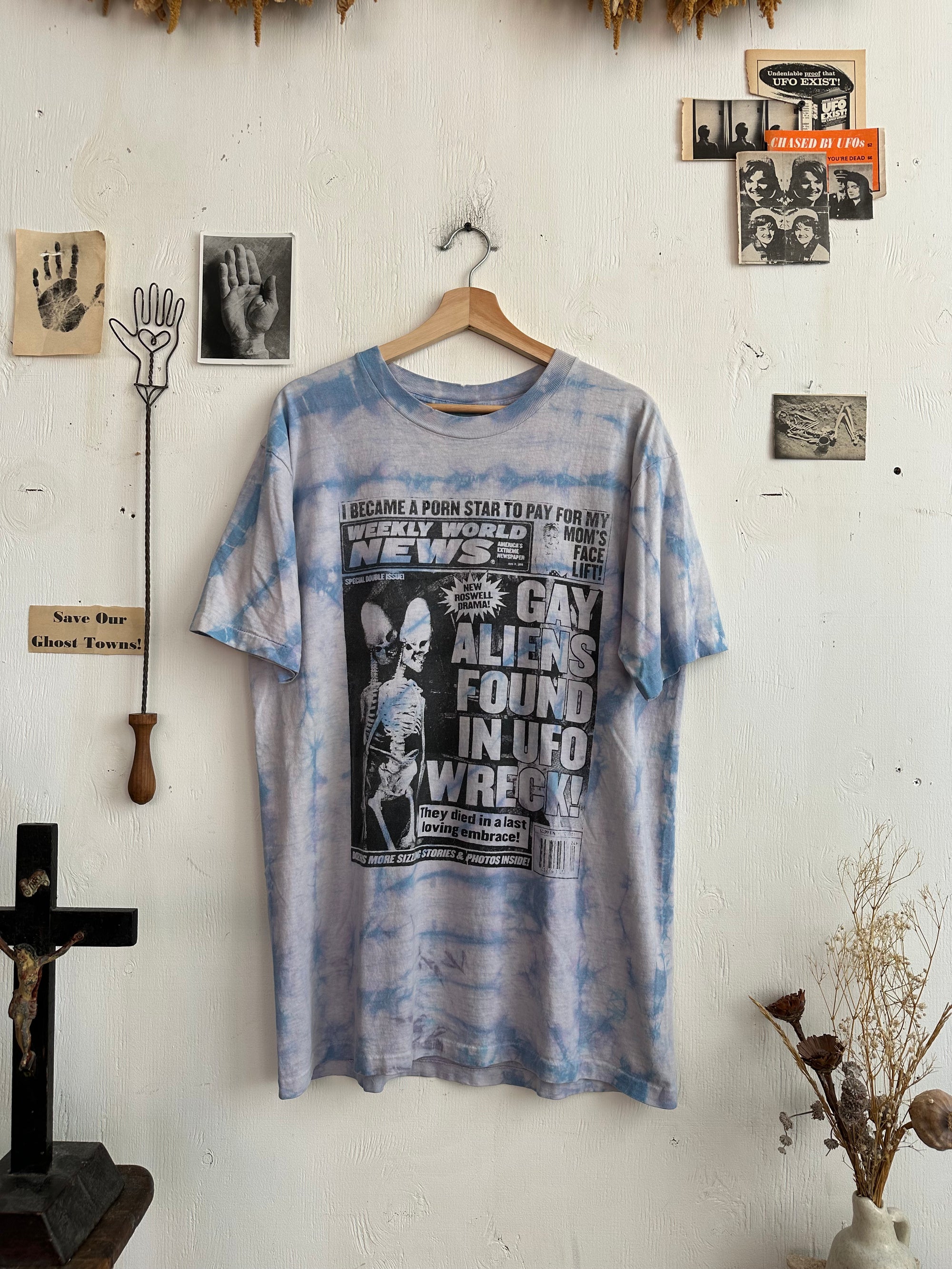 1990s Gay Aliens Tee
