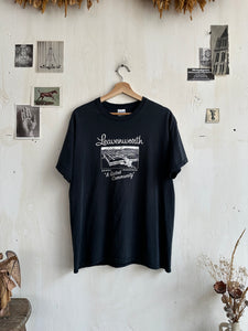 1990s Well Worn Leavenworth Penitentiary T-Shirt (M/L)