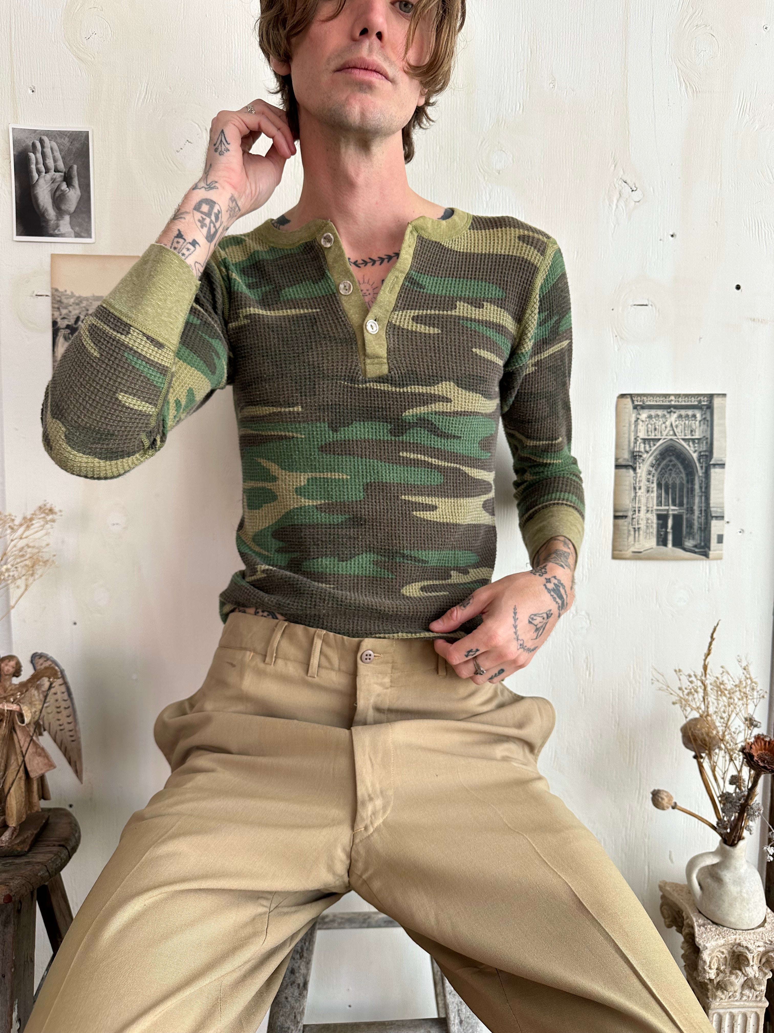 1980s Camo Henley Thermal (M)