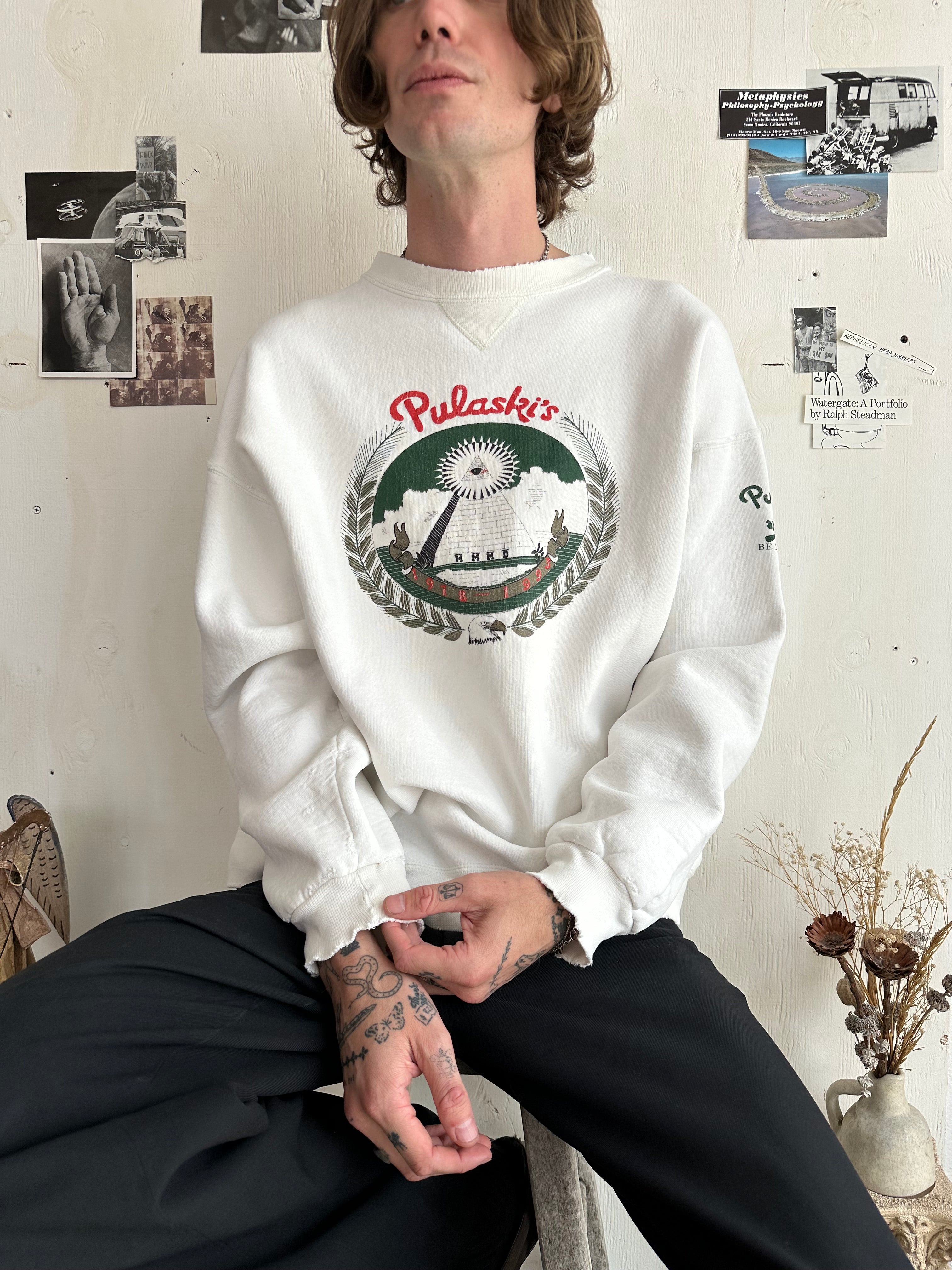 1990s Well Worn Polaski's Illuminati Sweatshirt (Boxy XL)
