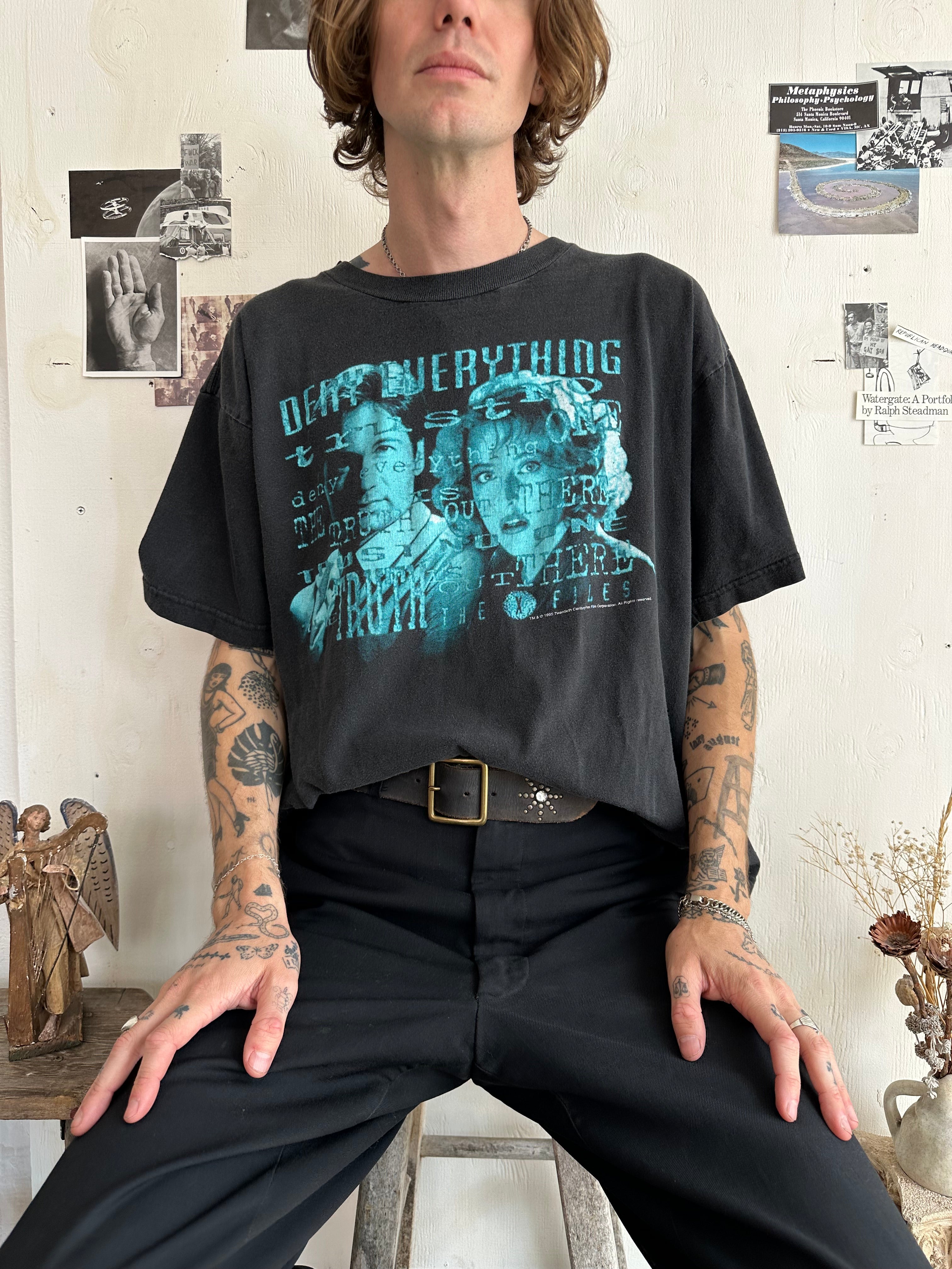 1990s X-Files T-Shirt (Boxy L/XL)