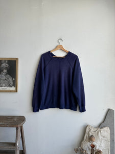 1980s Well-Worn Navy Sweatshirt (Boxy M)