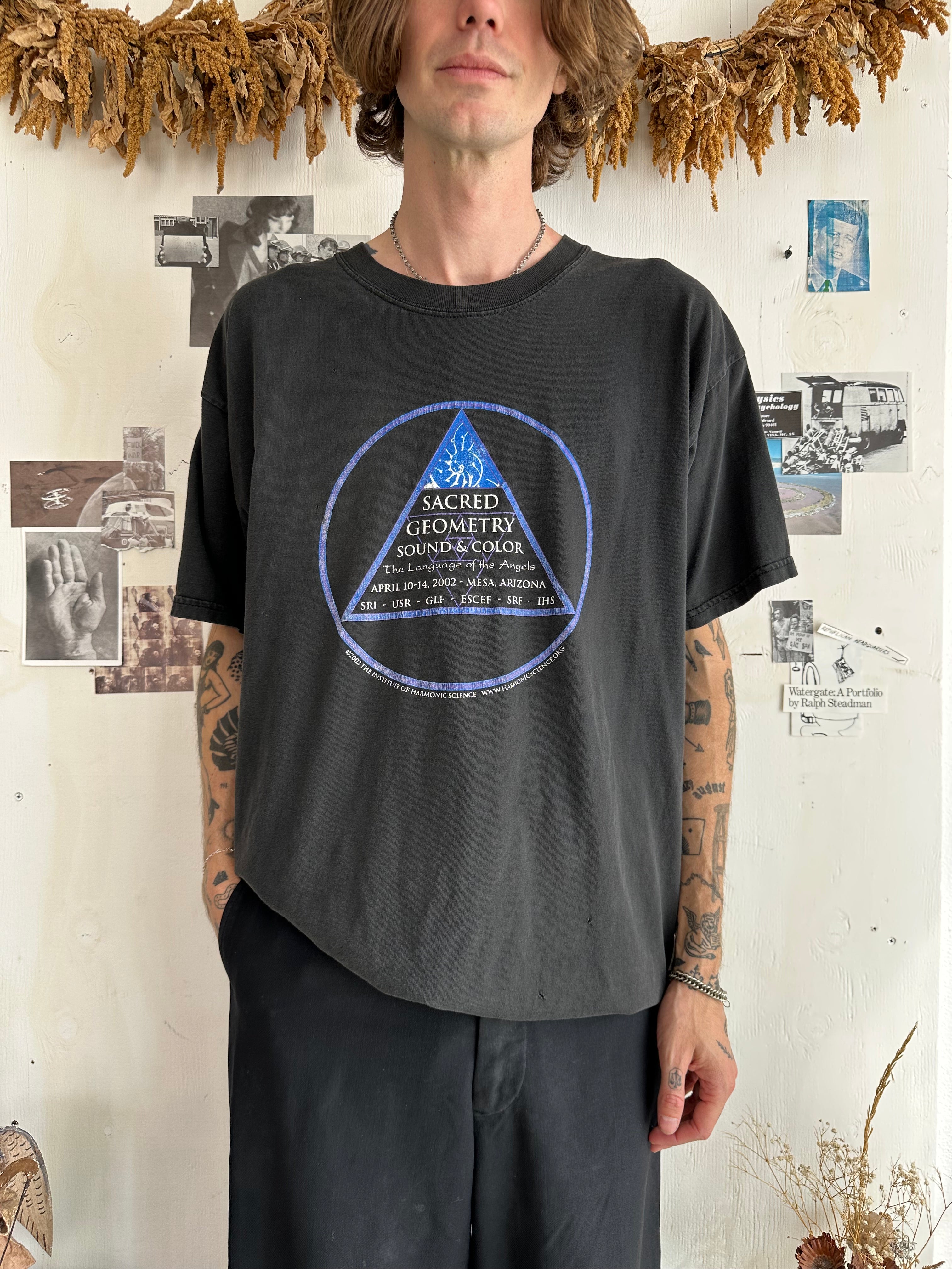 1990s/2000s Sacred Geometry T-Shirt (Boxy XL)