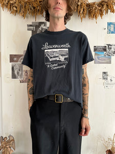 1990s Well Worn Leavenworth Penitentiary T-Shirt (M/L)