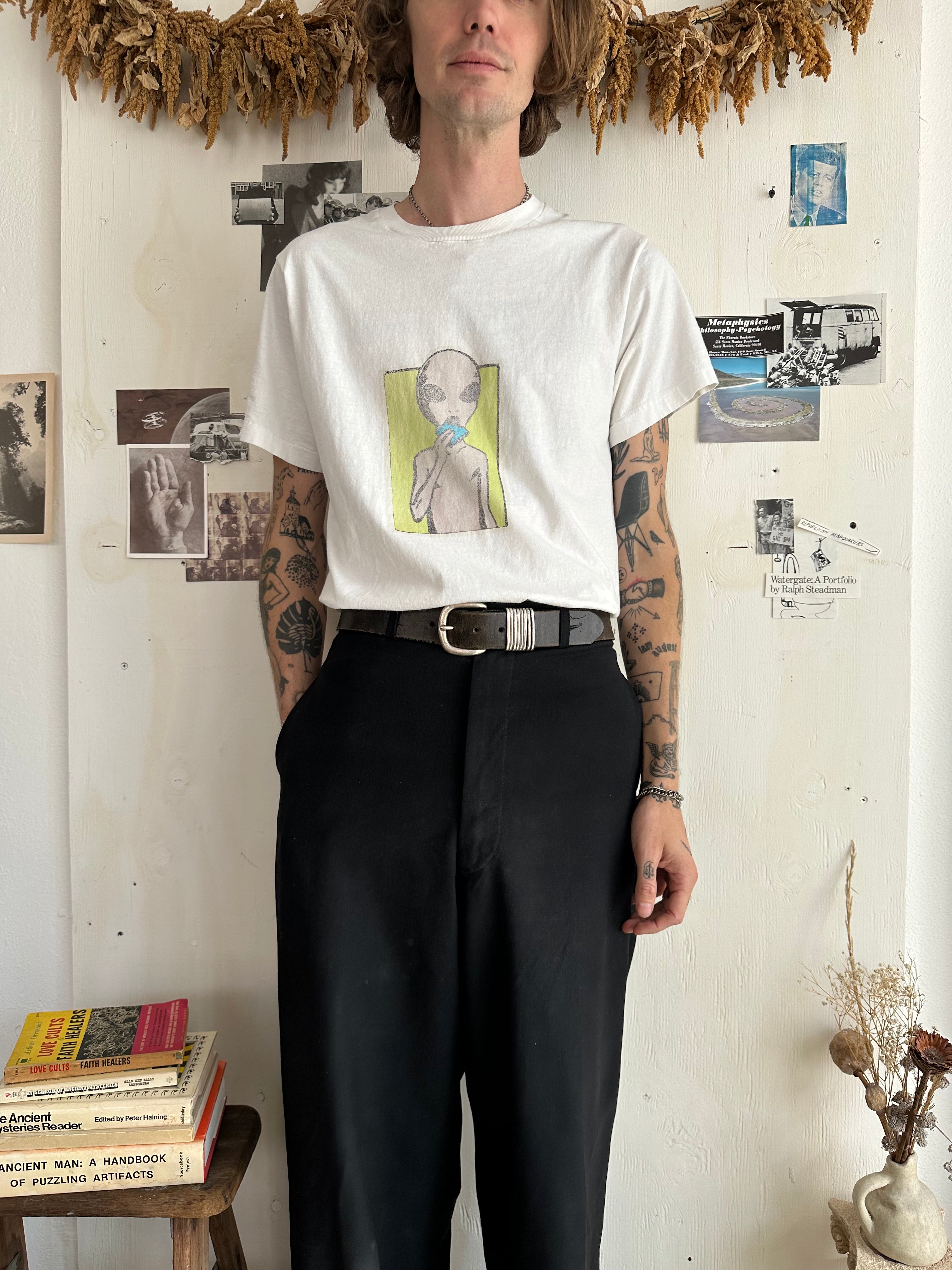 1980s Faded Grey Alien T-Shirt (M/L)