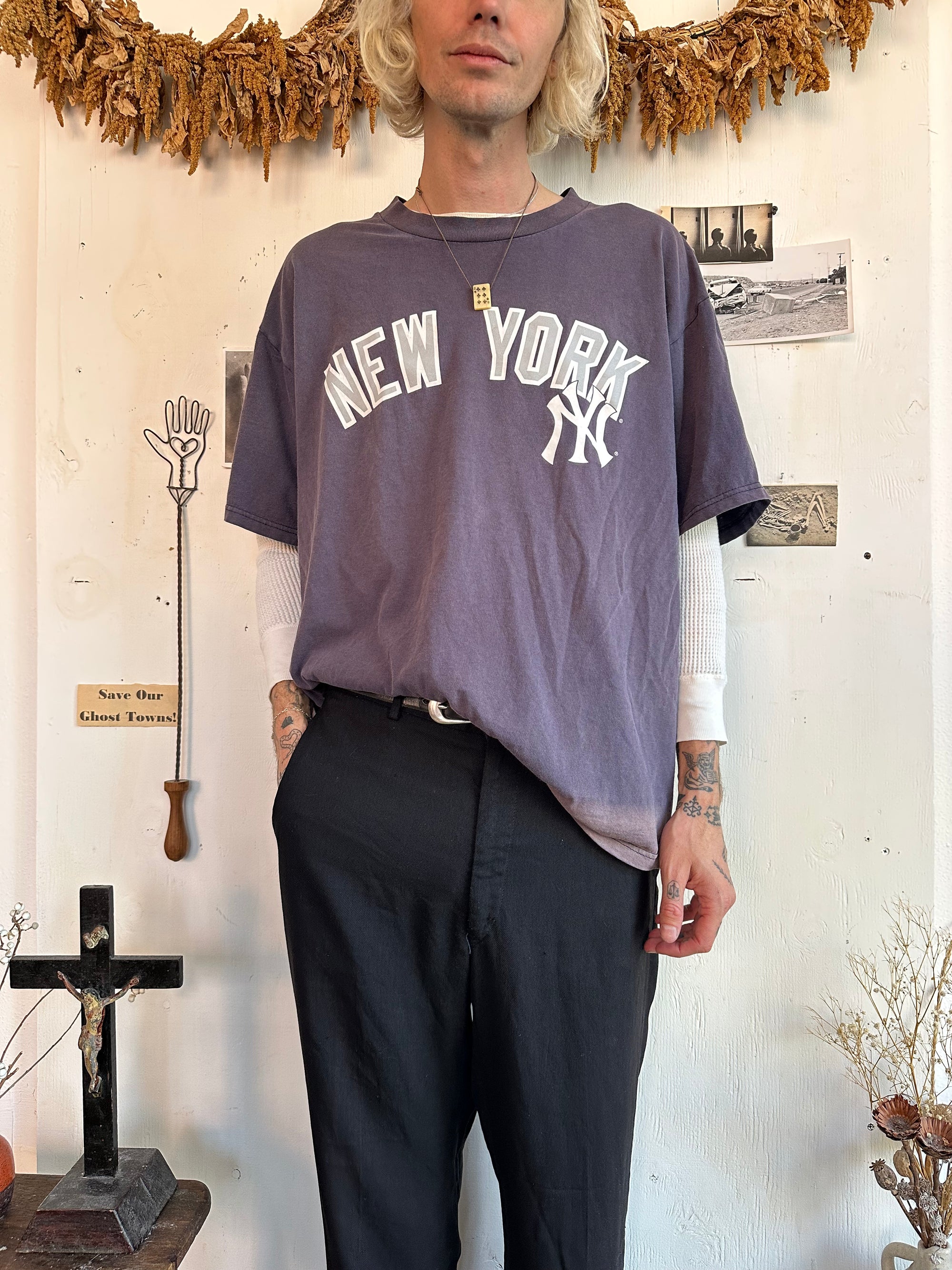 1999 Sunfaded New York Yankees Tee