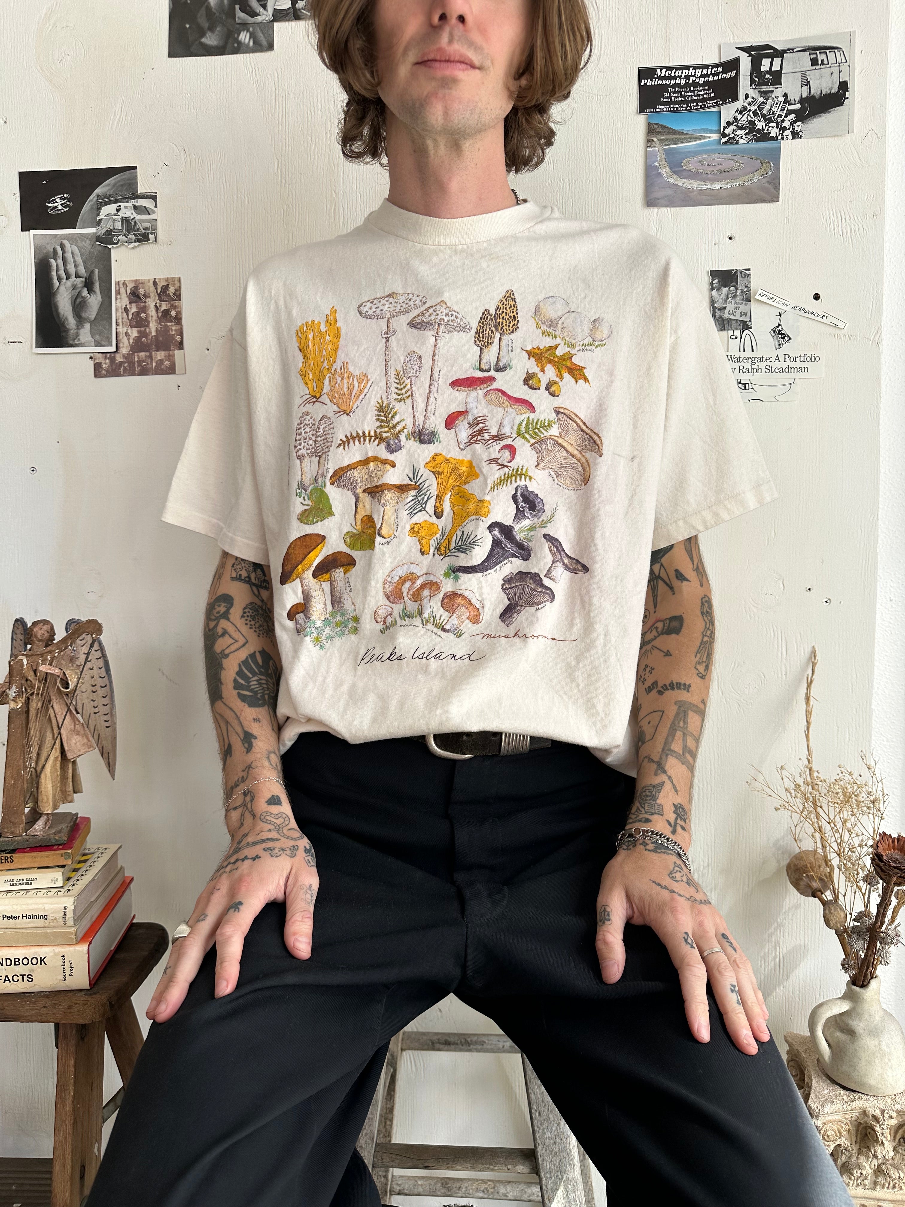 1990s Mushrooms T-Shirt (XL)