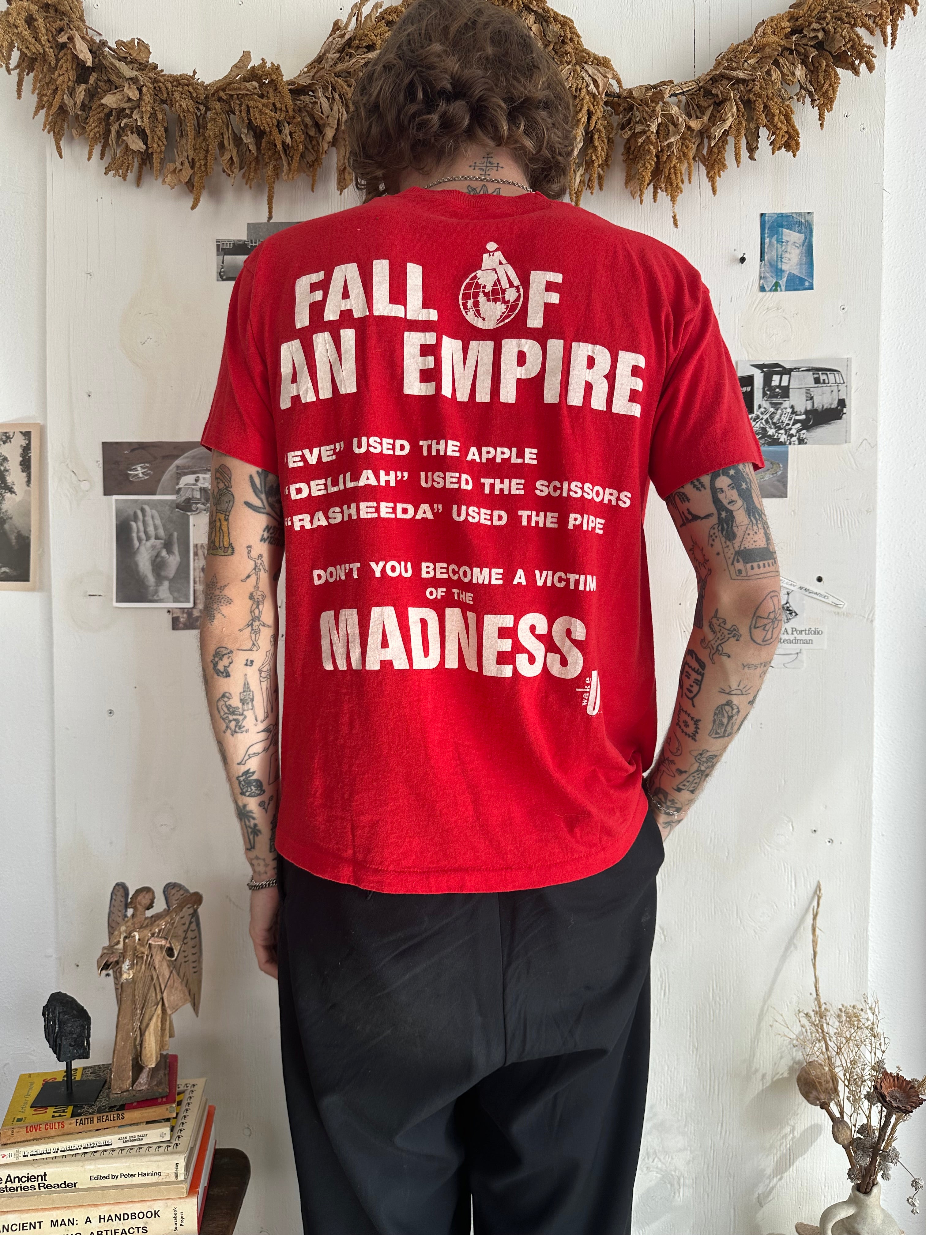 1980s Fall of an empire Tee (M)