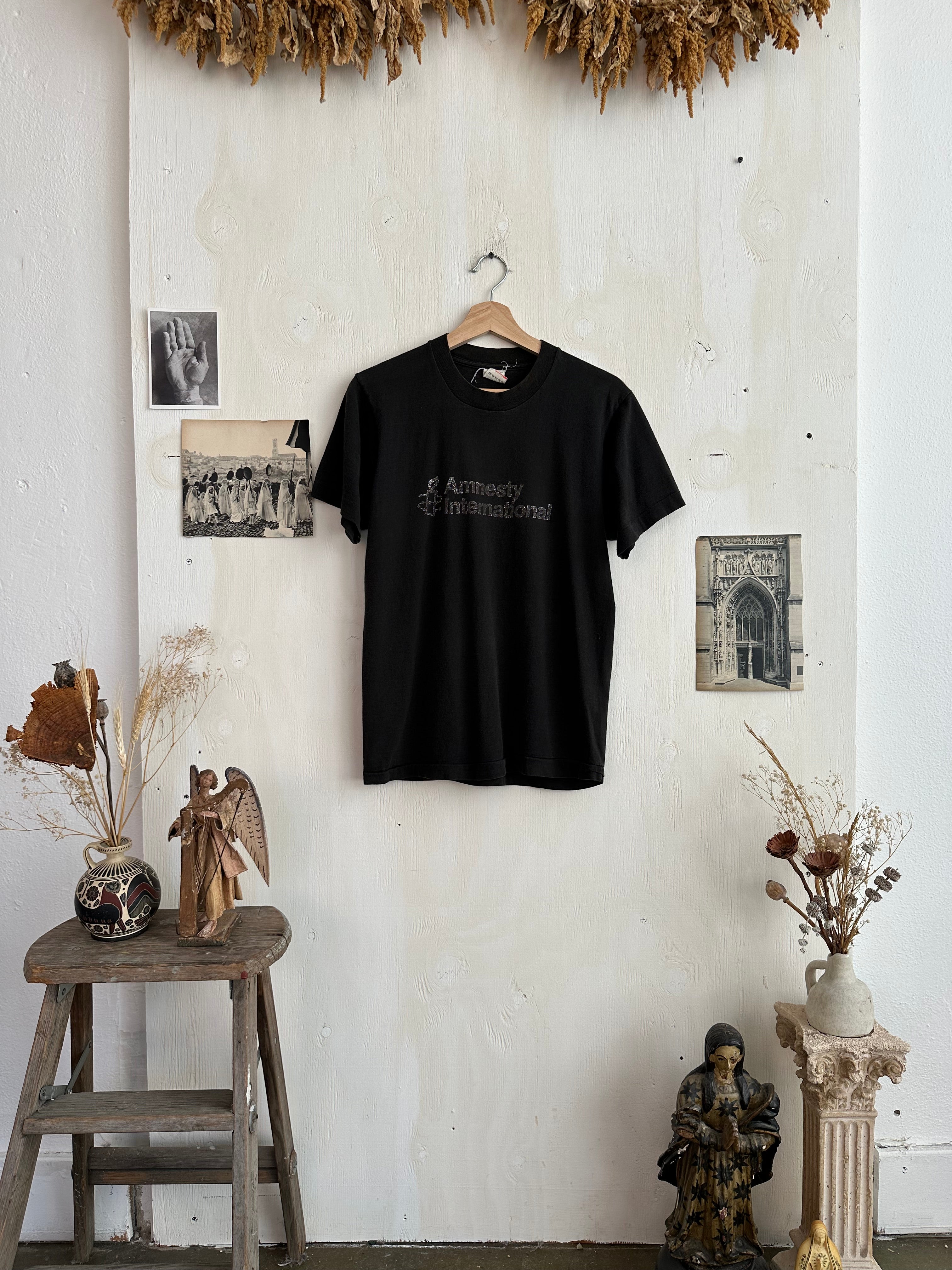 1990s Faded Amnesty International T-Shirt (M)